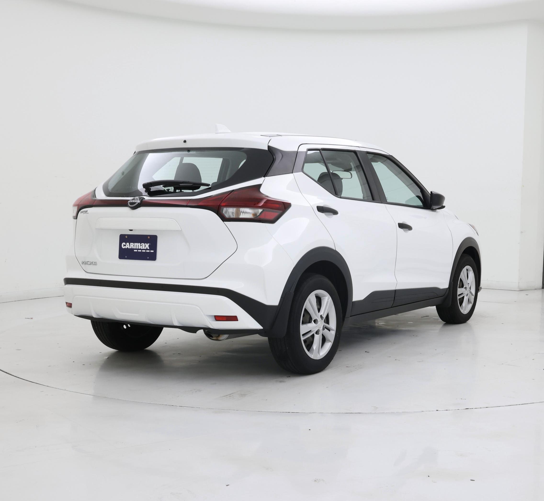 Thumbnail: 2024 Nissan Kicks - 8