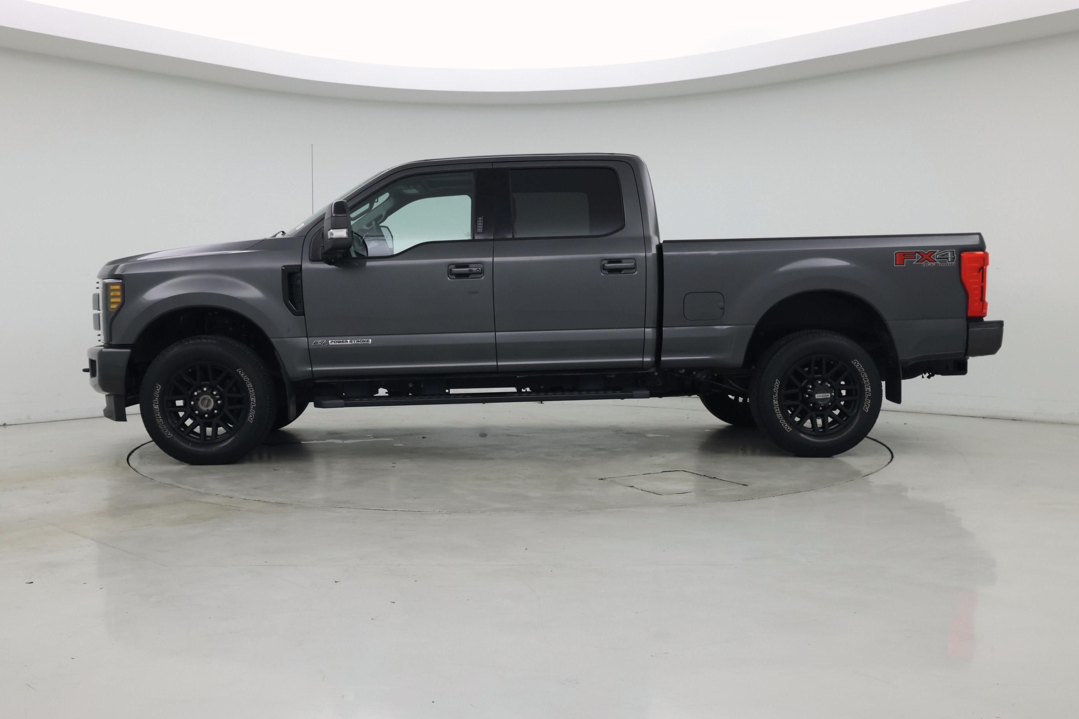 Thumbnail: 2019 Ford F-250 - 3