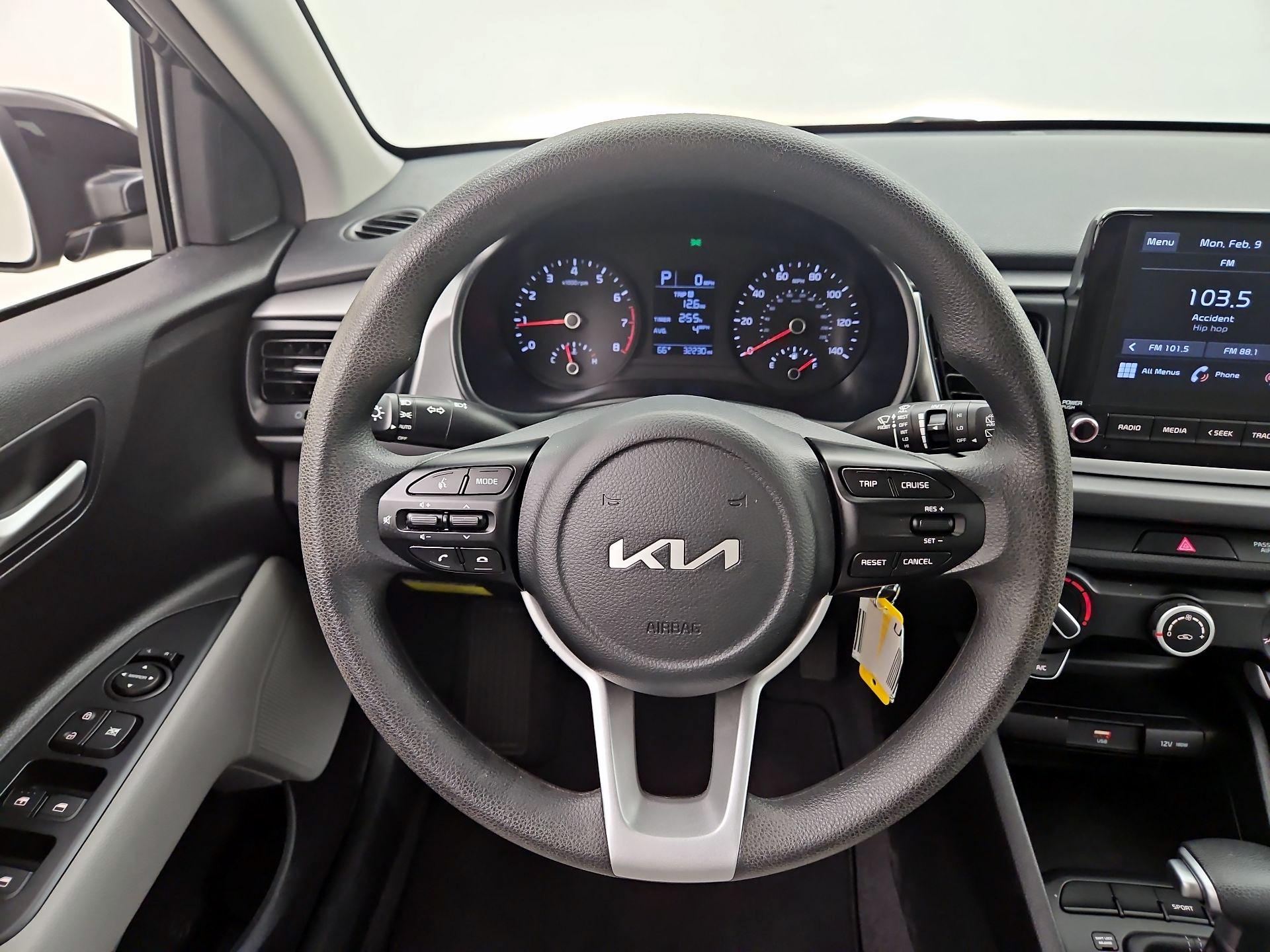 Thumbnail: 2022 Kia Rio5 - 10