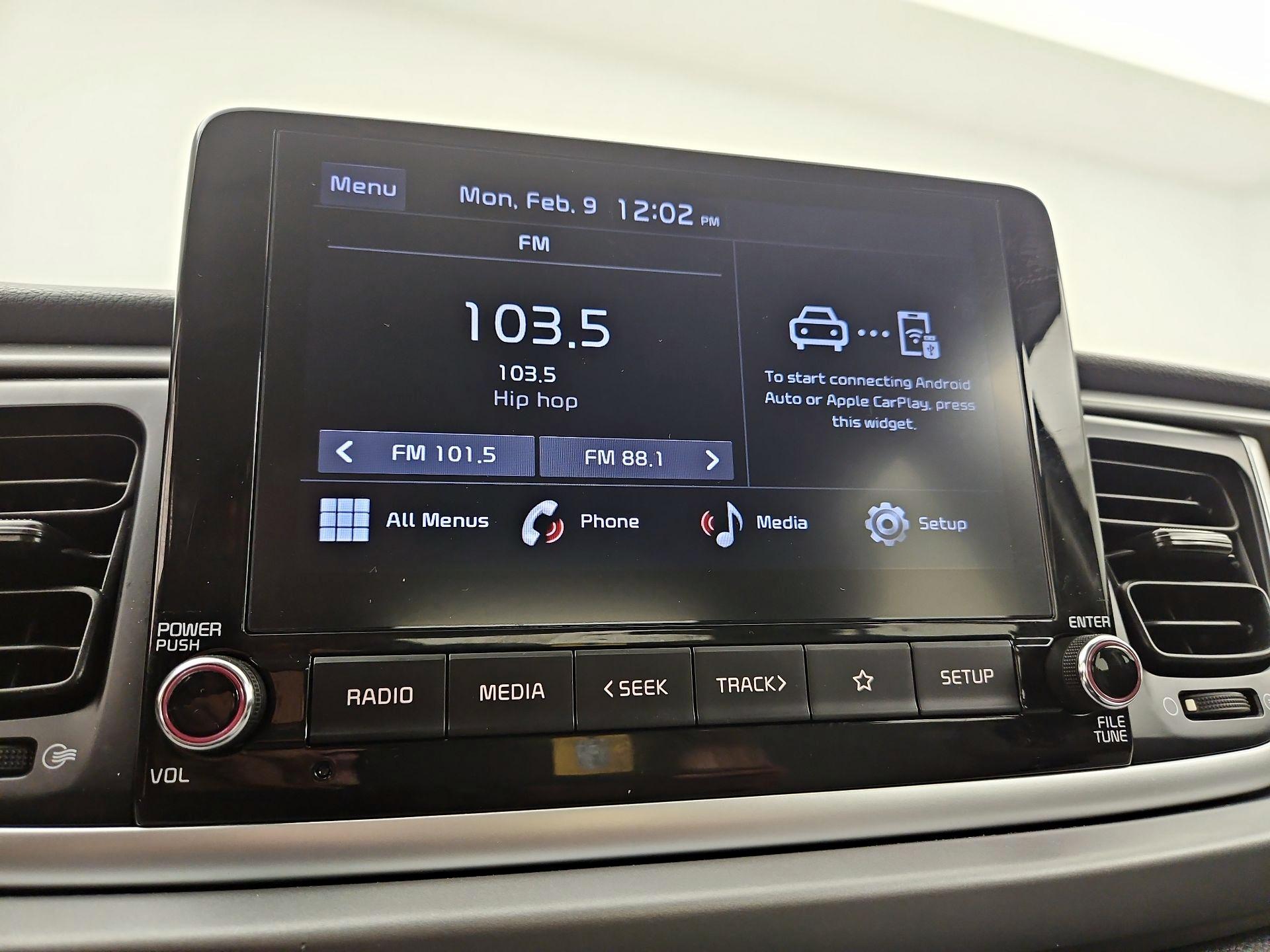 Thumbnail: 2022 Kia Rio5 - 15