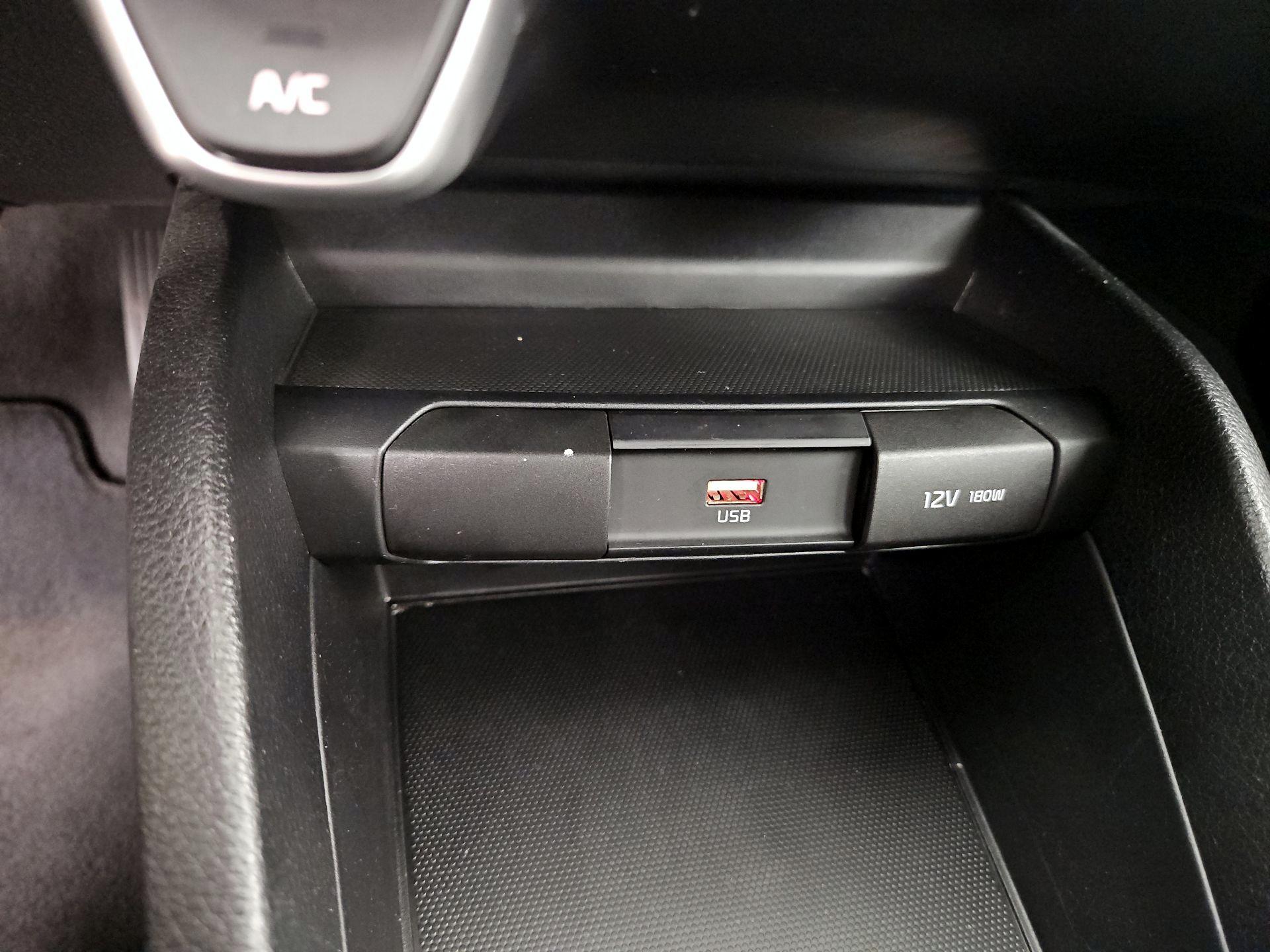 Thumbnail: 2022 Kia Rio5 - 18