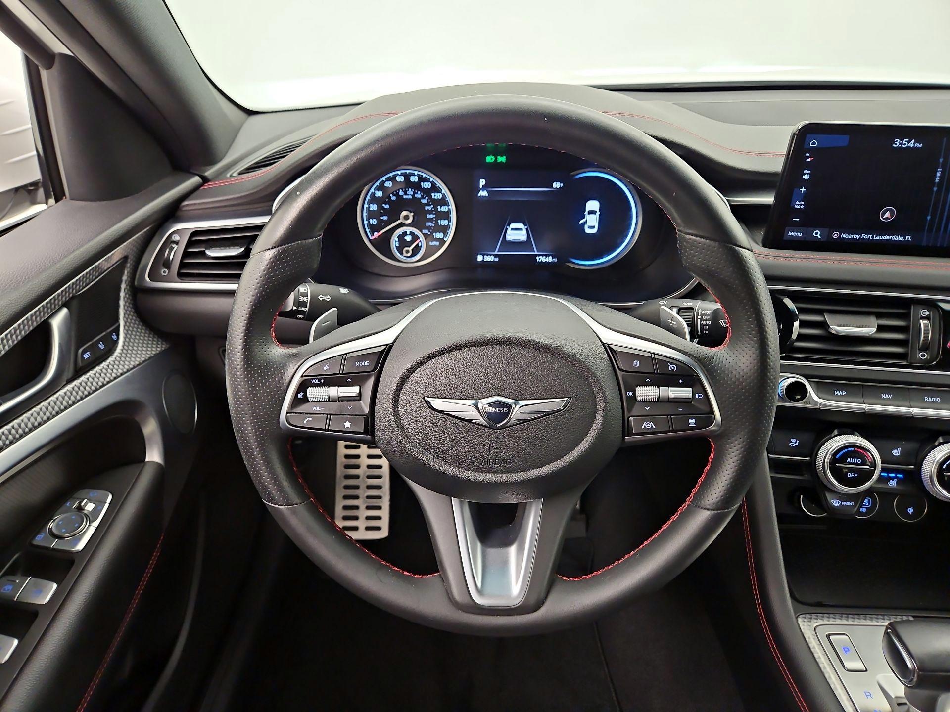 Thumbnail: 2023 Genesis G70 - 10