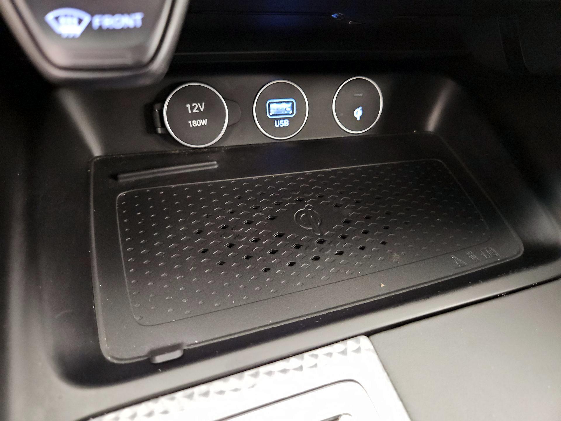 Thumbnail: 2023 Genesis G70 - 19