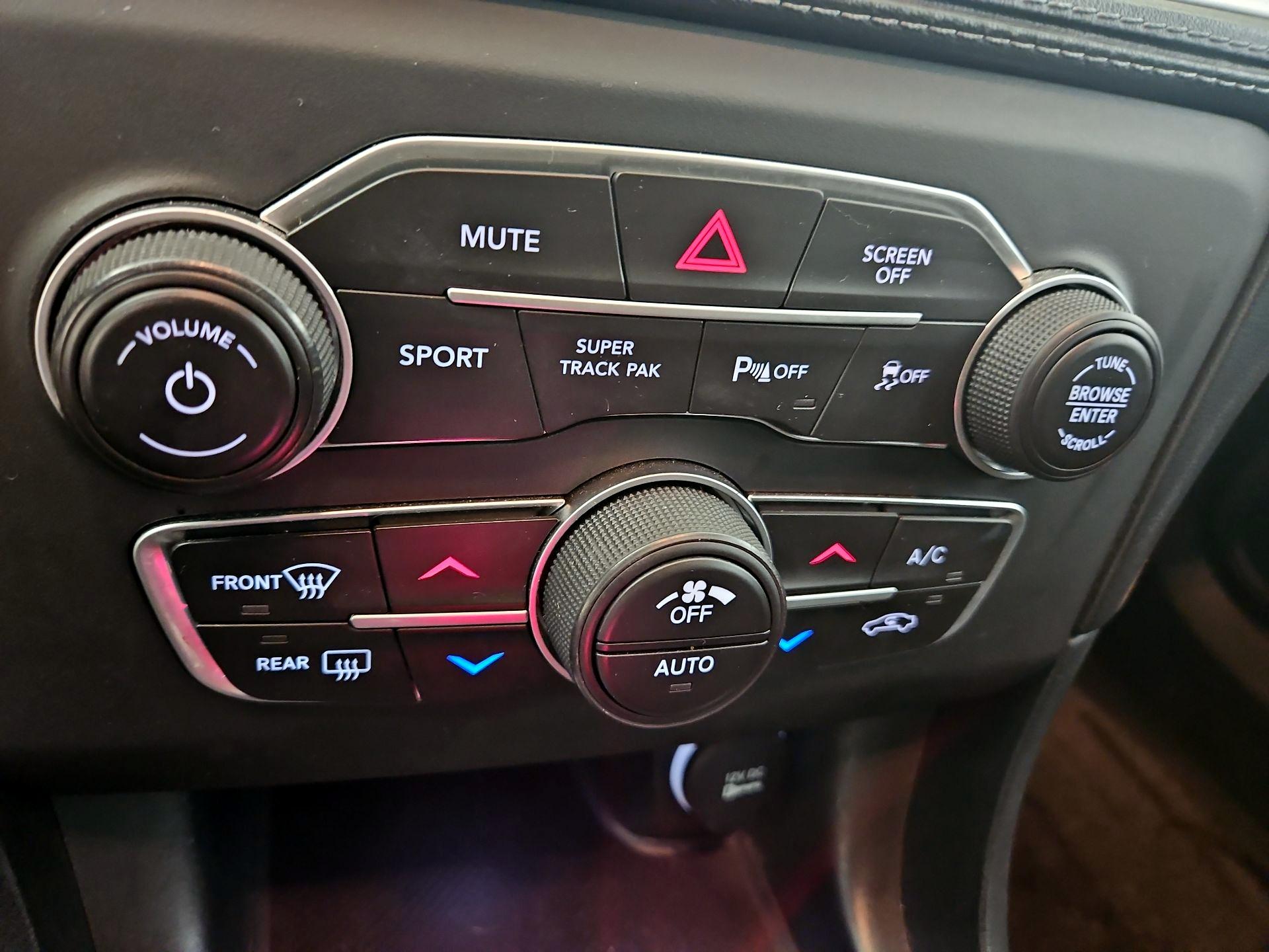 Thumbnail: 2023 Dodge Charger - 16