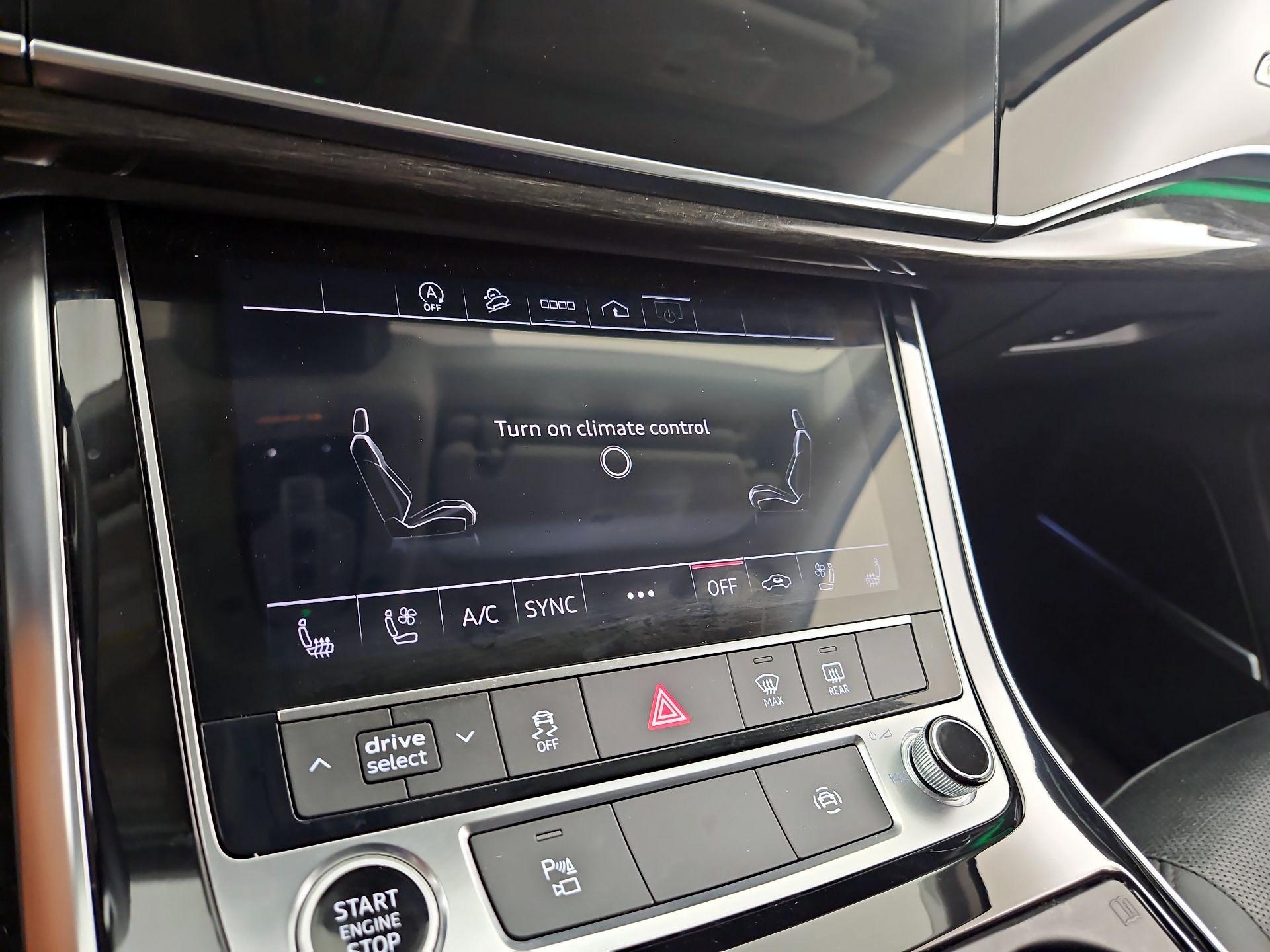 Thumbnail: 2022 Audi Q7 - 17