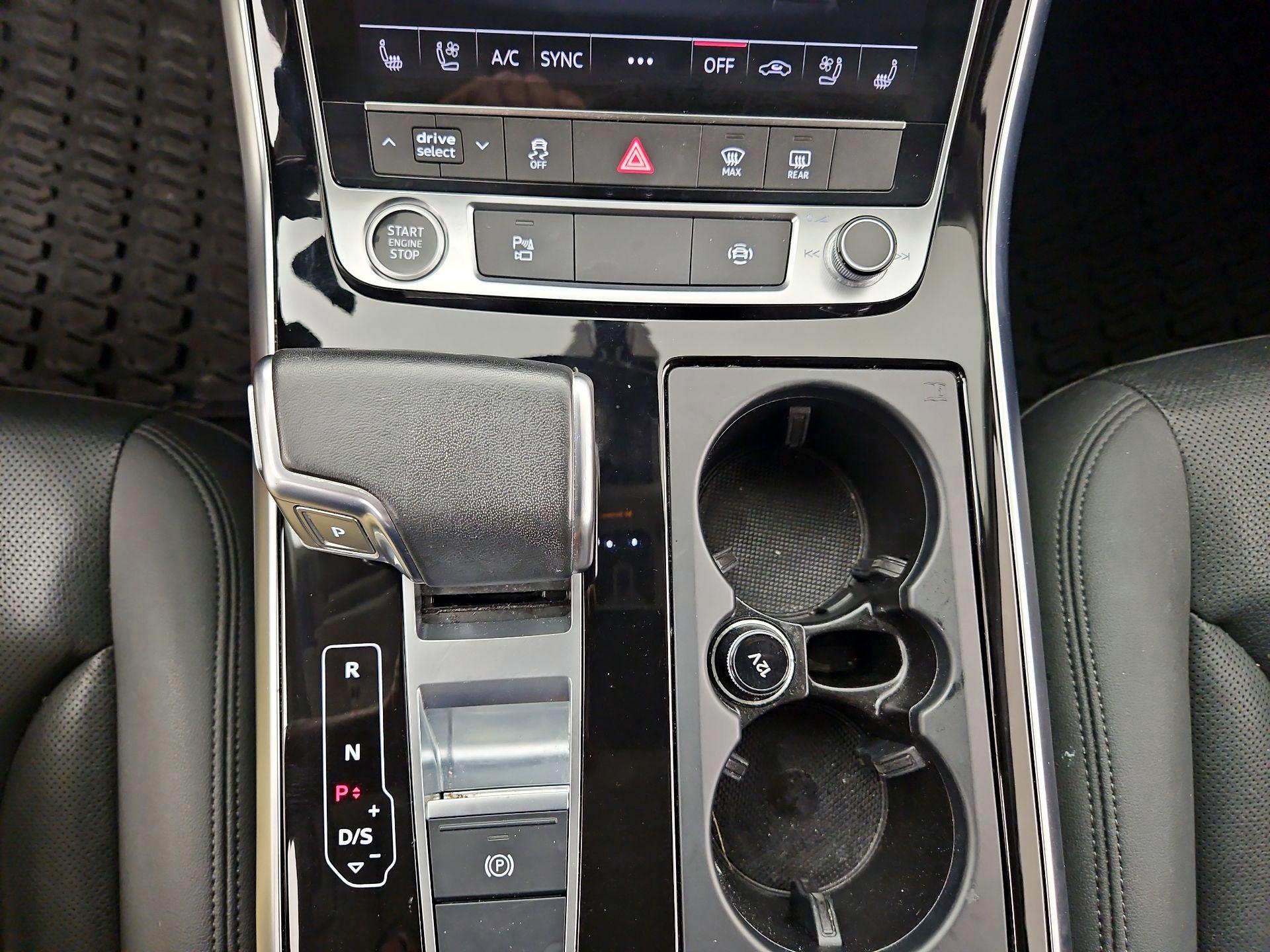 Thumbnail: 2022 Audi Q7 - 18