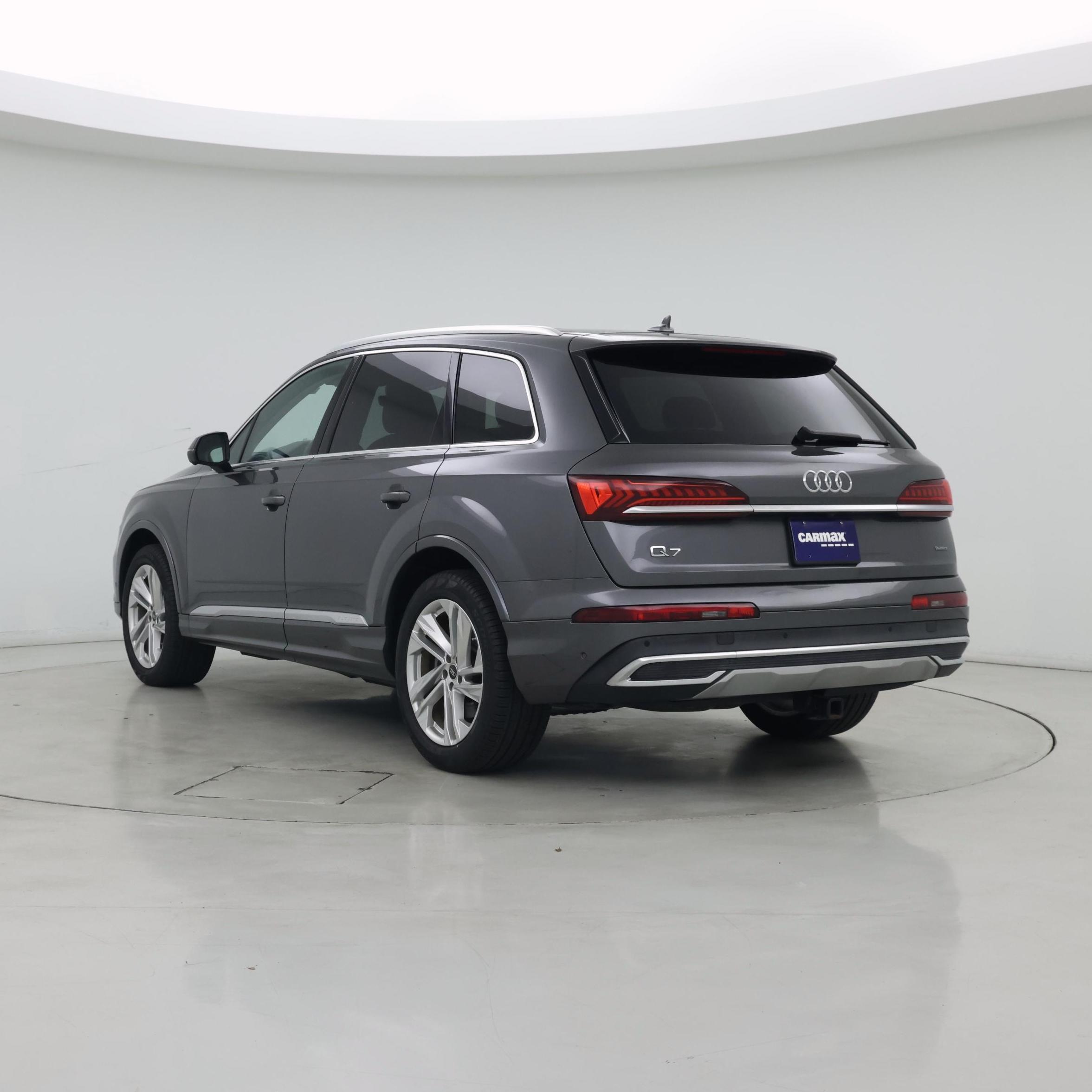 Thumbnail: 2022 Audi Q7 - 2
