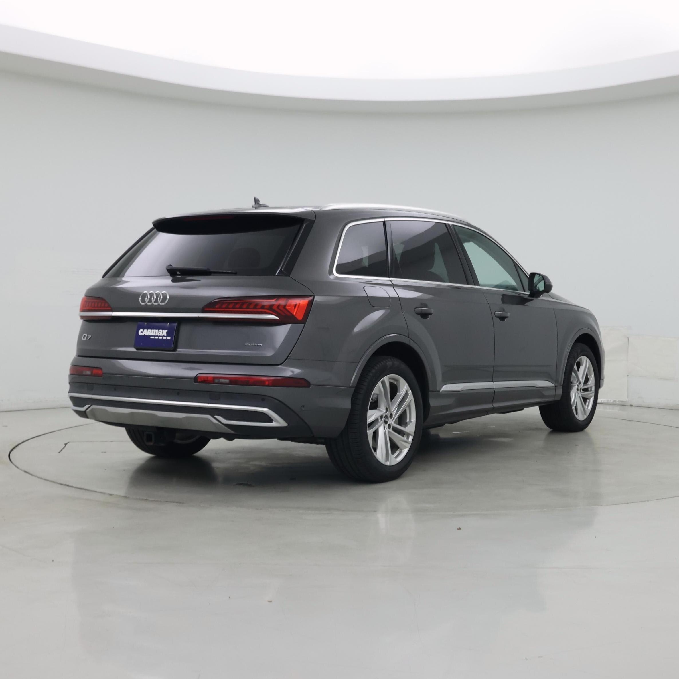 Thumbnail: 2022 Audi Q7 - 8