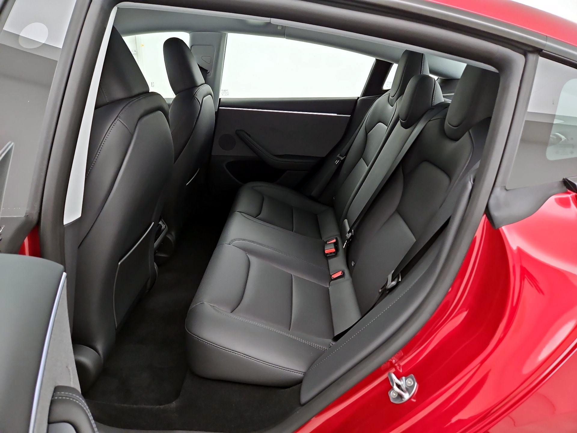 Thumbnail: 2025 Tesla Model 3 - 18