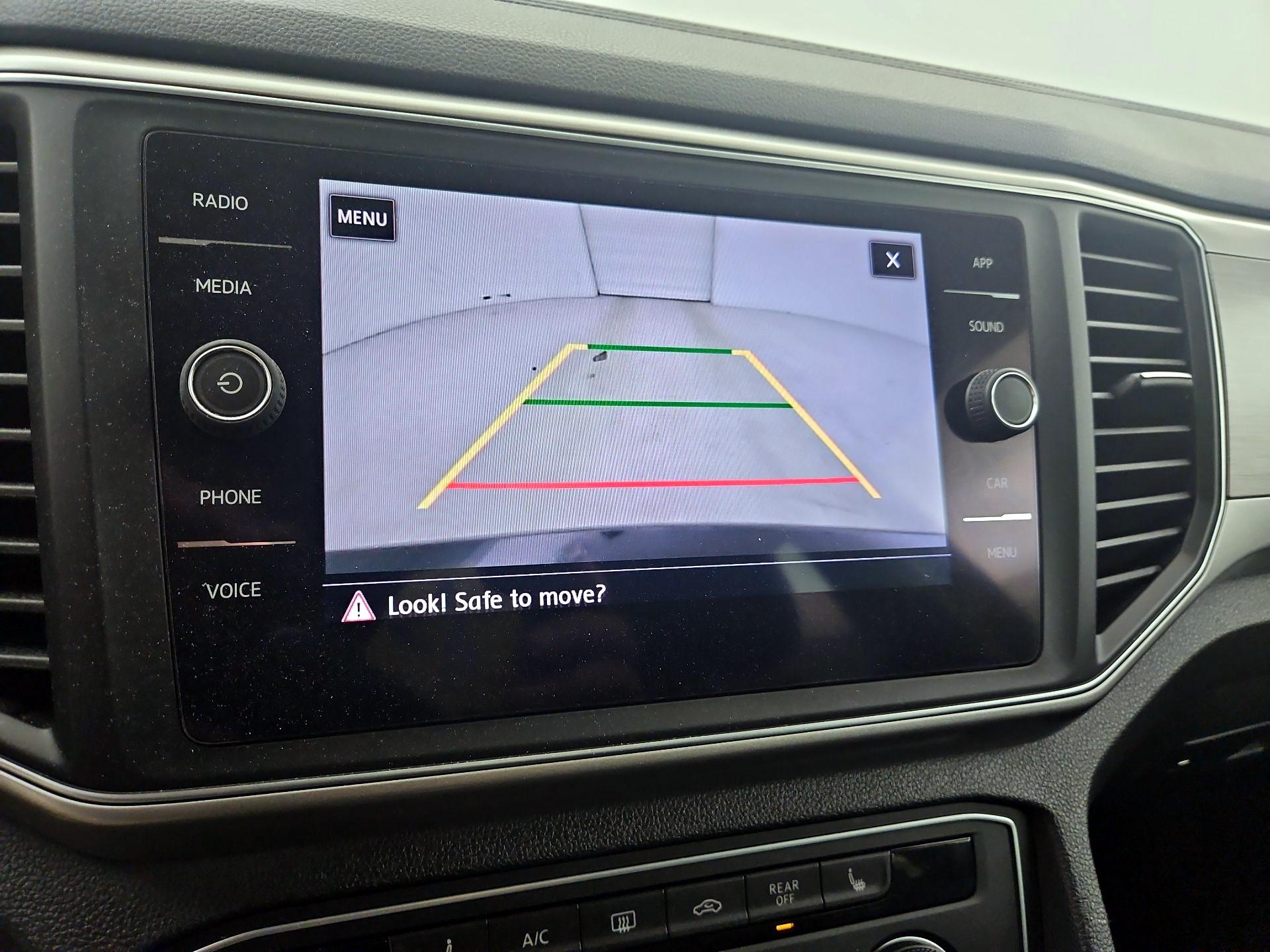 Thumbnail: 2018 Volkswagen Atlas - 14