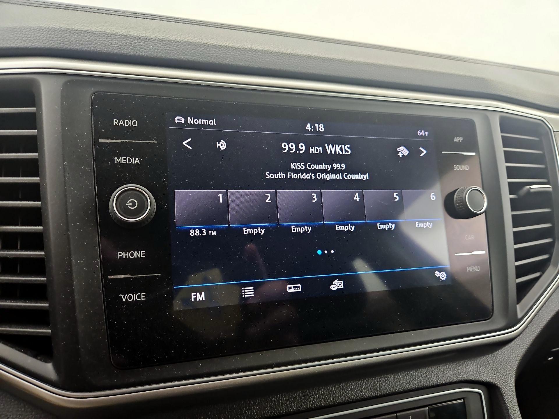 Thumbnail: 2018 Volkswagen Atlas - 15