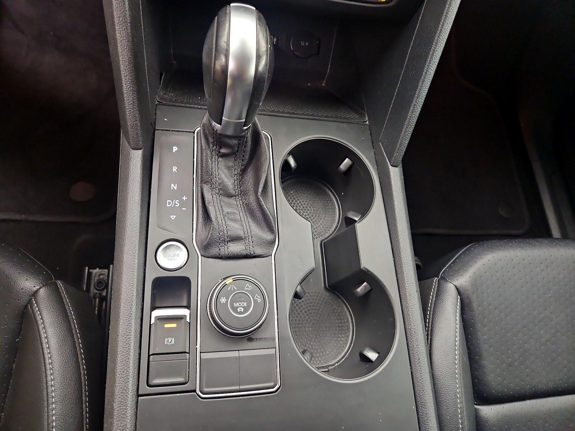 Thumbnail: 2018 Volkswagen Atlas - 17