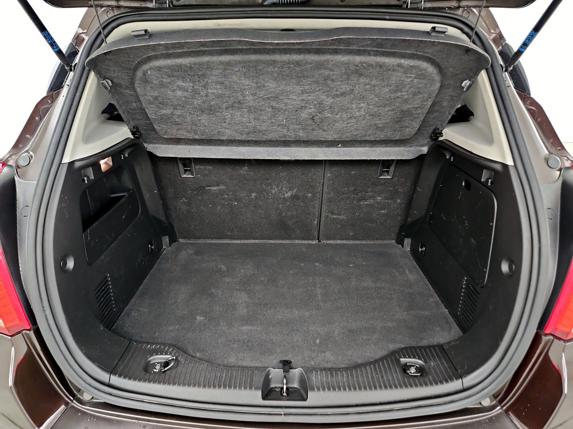 Thumbnail: 2016 Buick Encore - 20