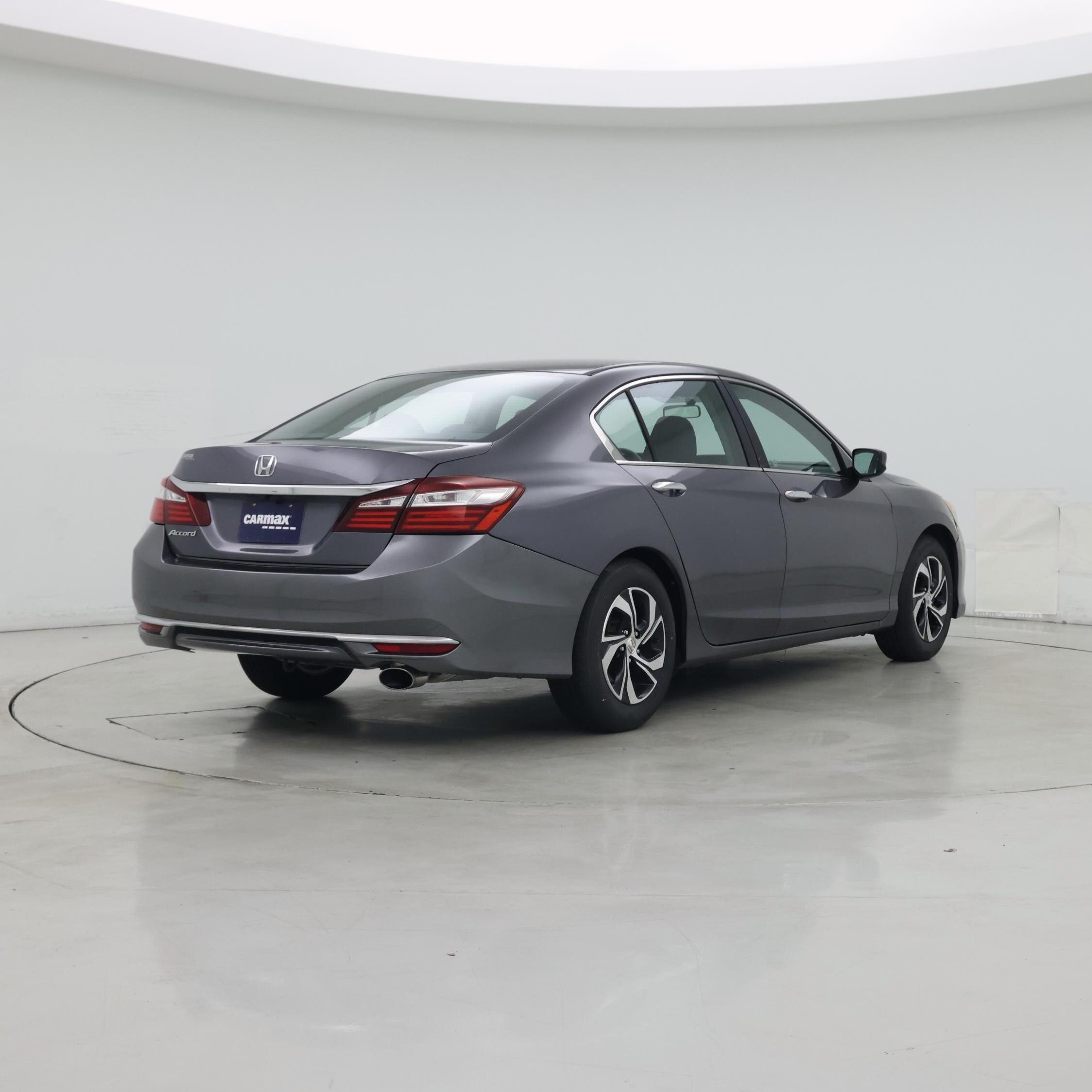 Thumbnail: 2016 Honda Accord - 8