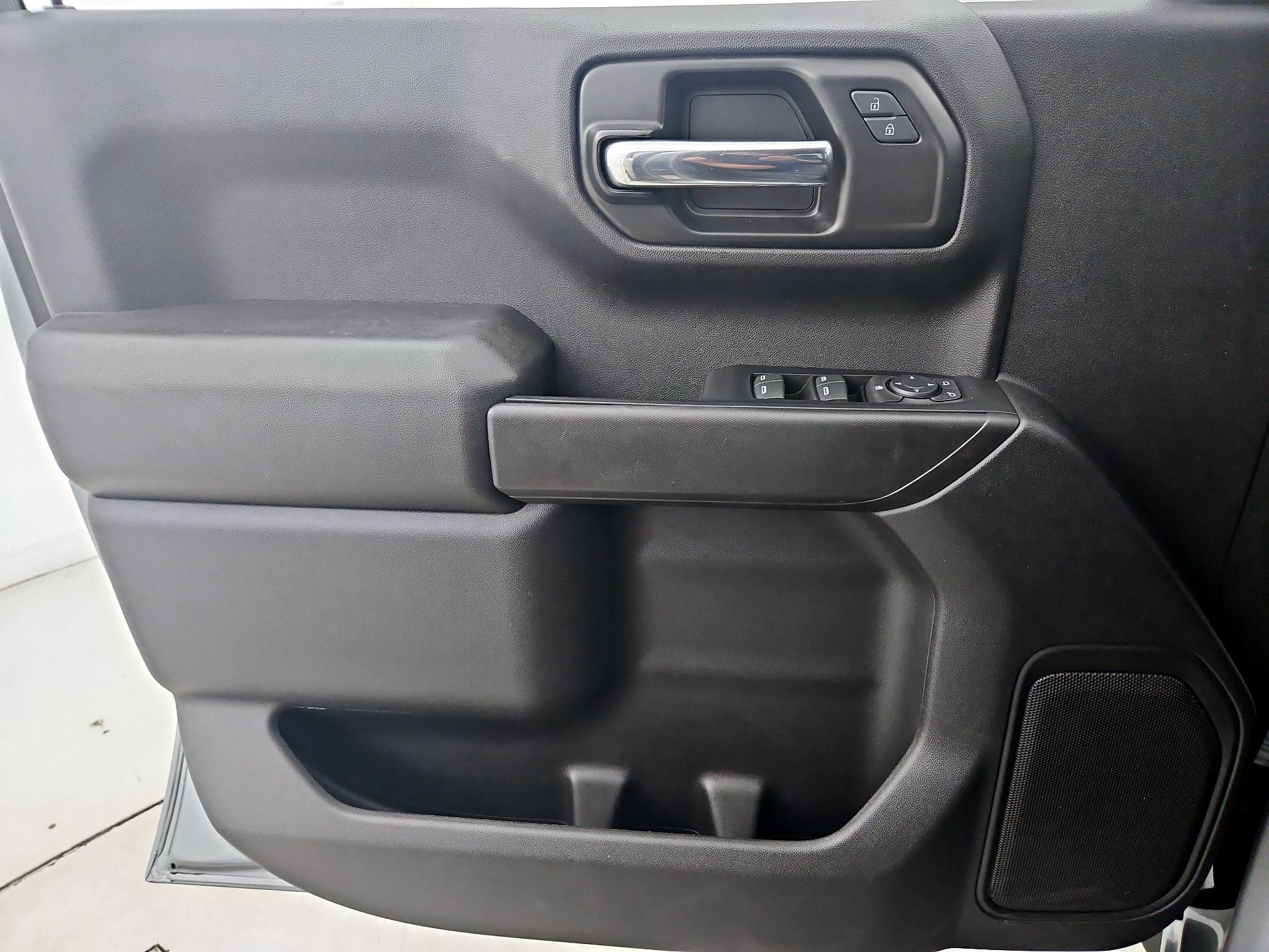 Thumbnail: 2023 Chevrolet Silverado 1500 - 12