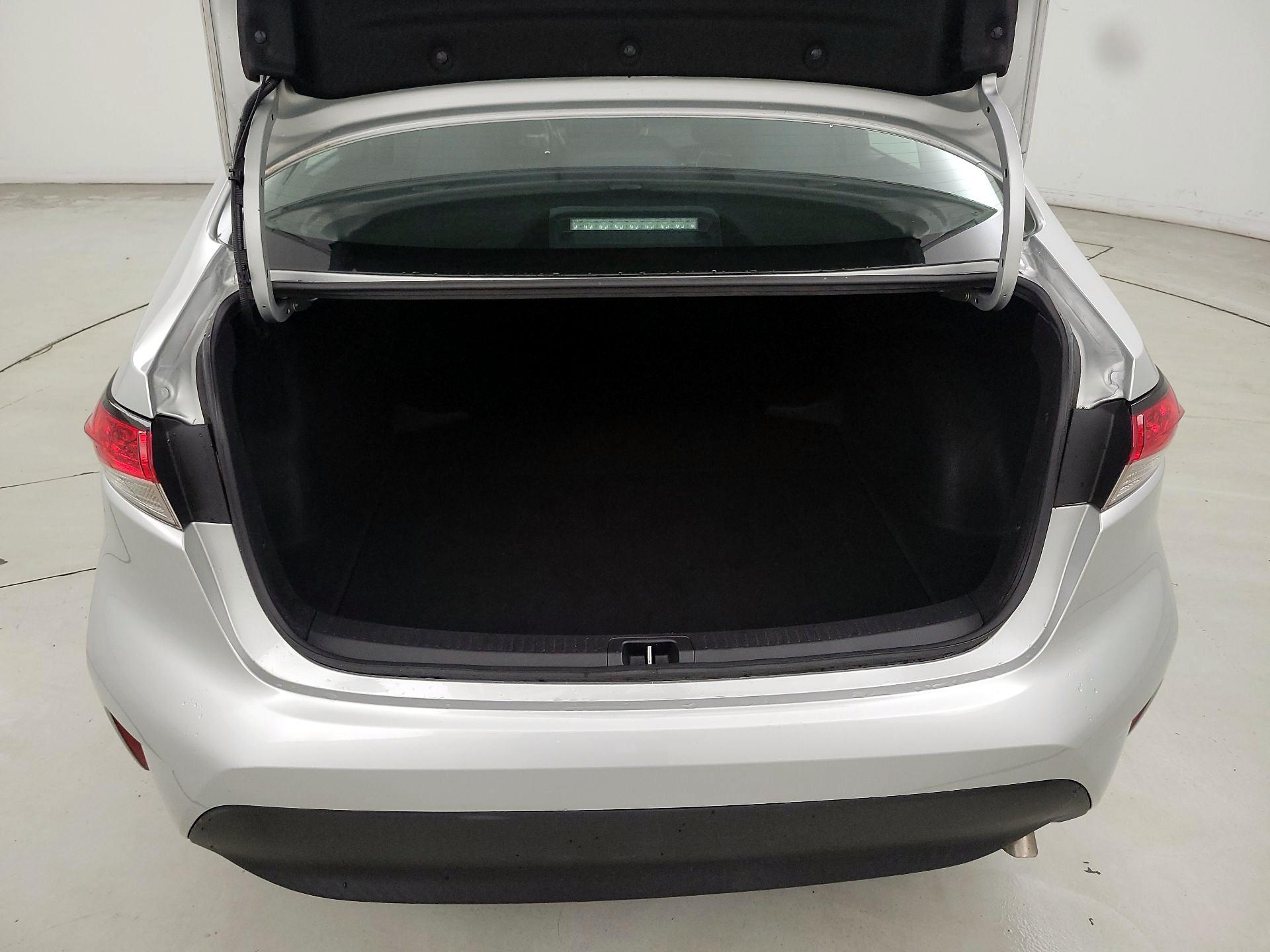 Thumbnail: 2023 Toyota Corolla - 20