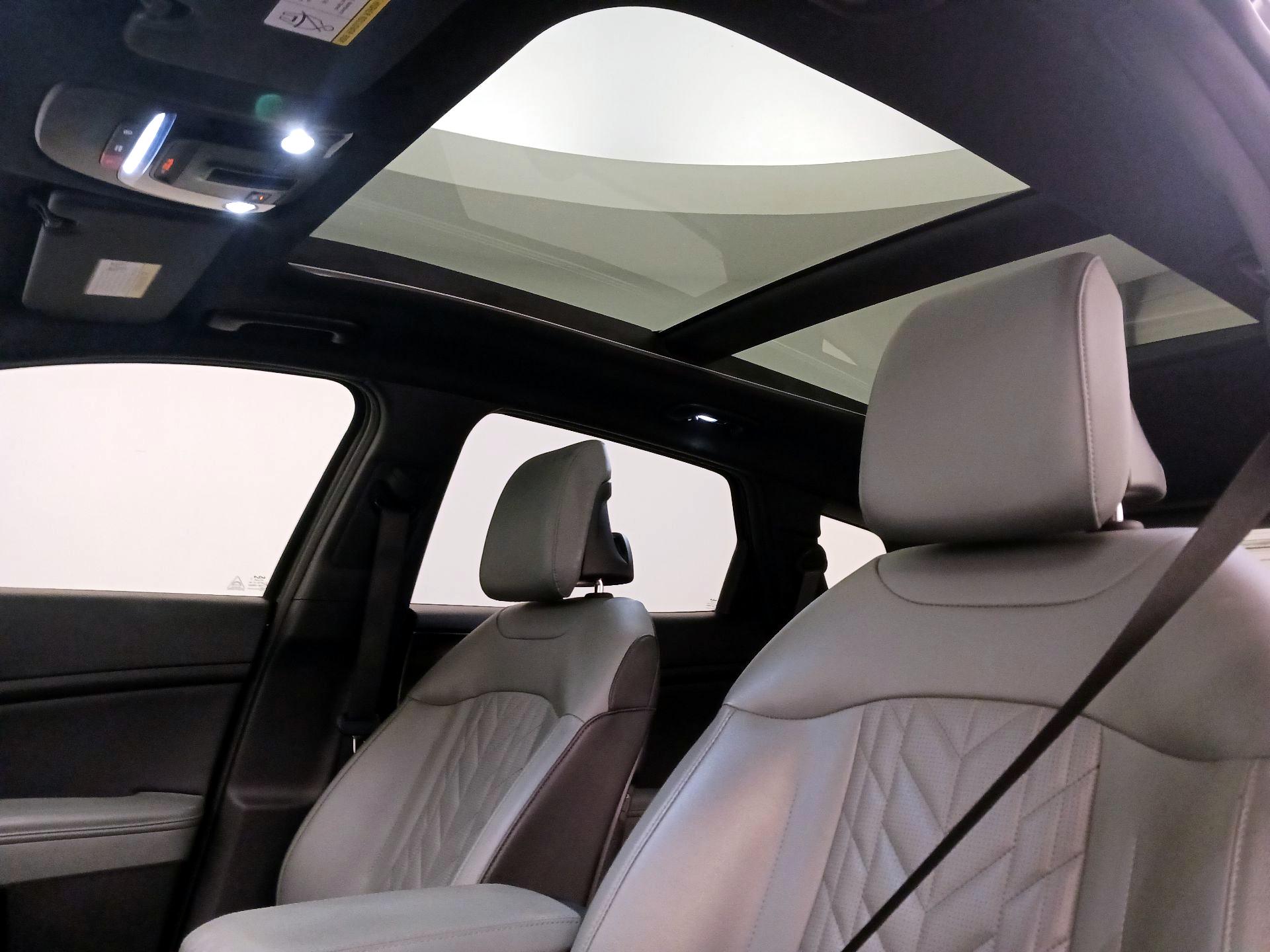 Thumbnail: 2023 Kia Sportage - 20