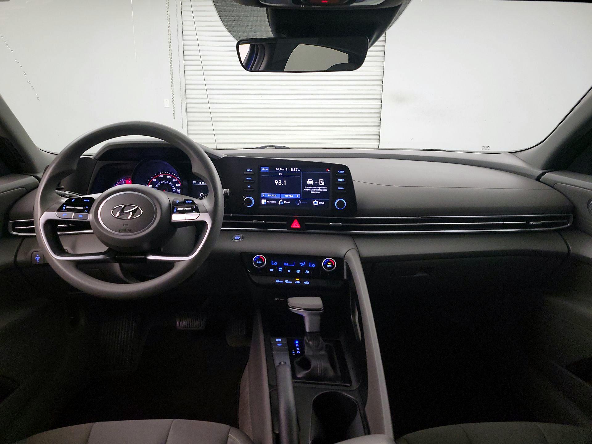 Thumbnail: 2023 Hyundai Elantra - 9