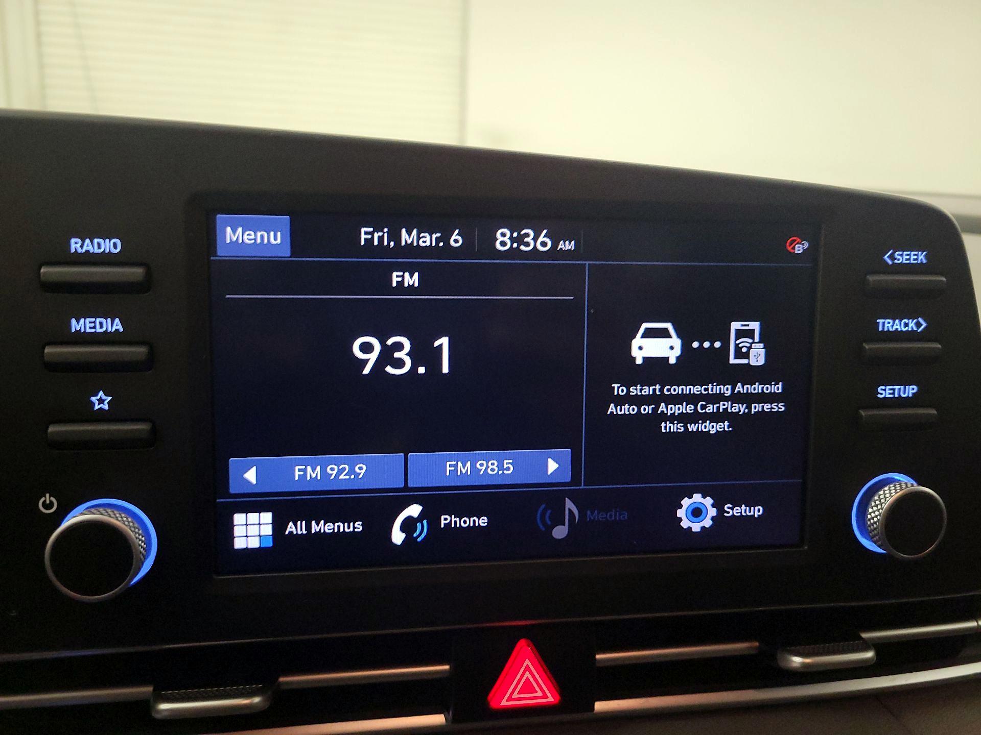 Thumbnail: 2023 Hyundai Elantra - 15