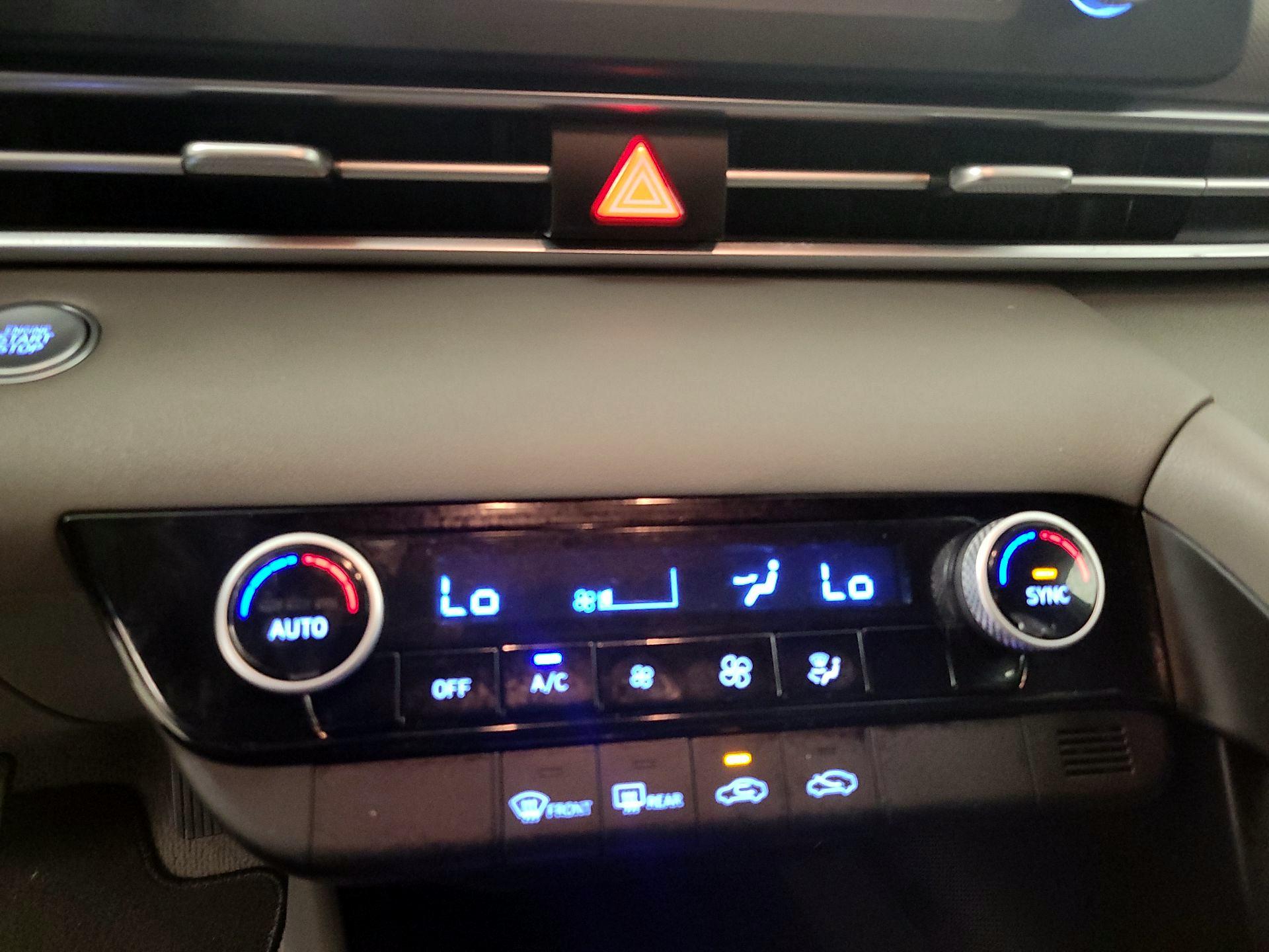 Thumbnail: 2023 Hyundai Elantra - 16