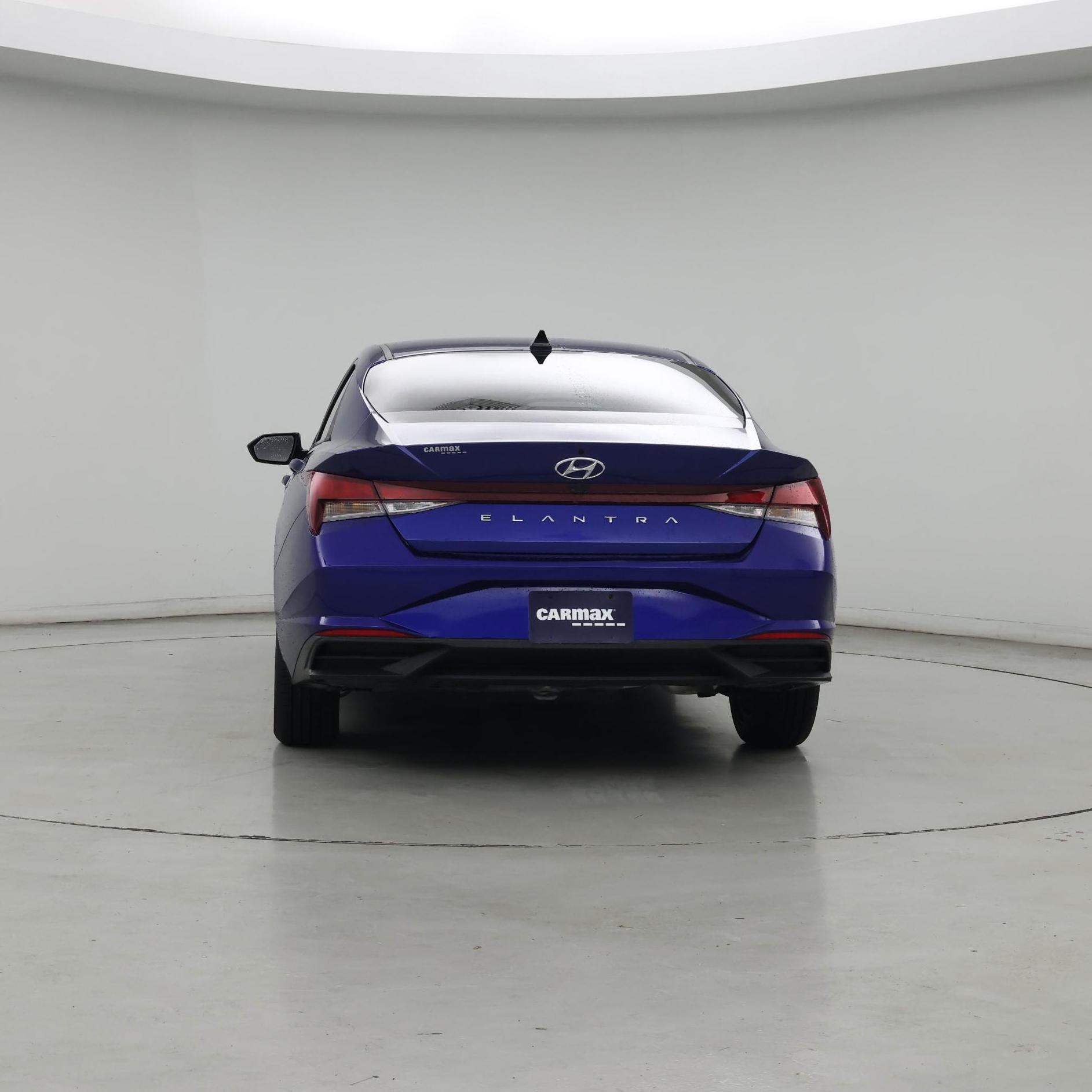 Thumbnail: 2023 Hyundai Elantra - 6