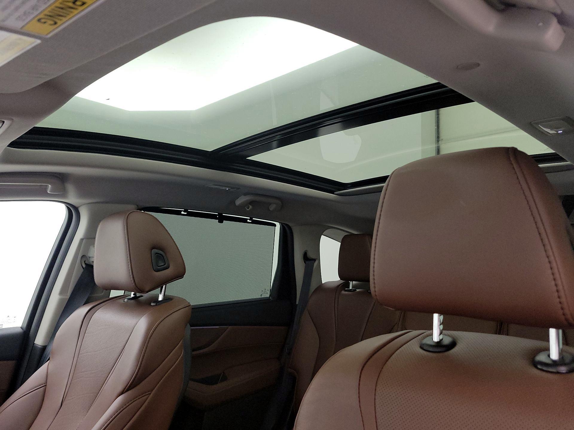 Thumbnail: 2023 Acura MDX - 20