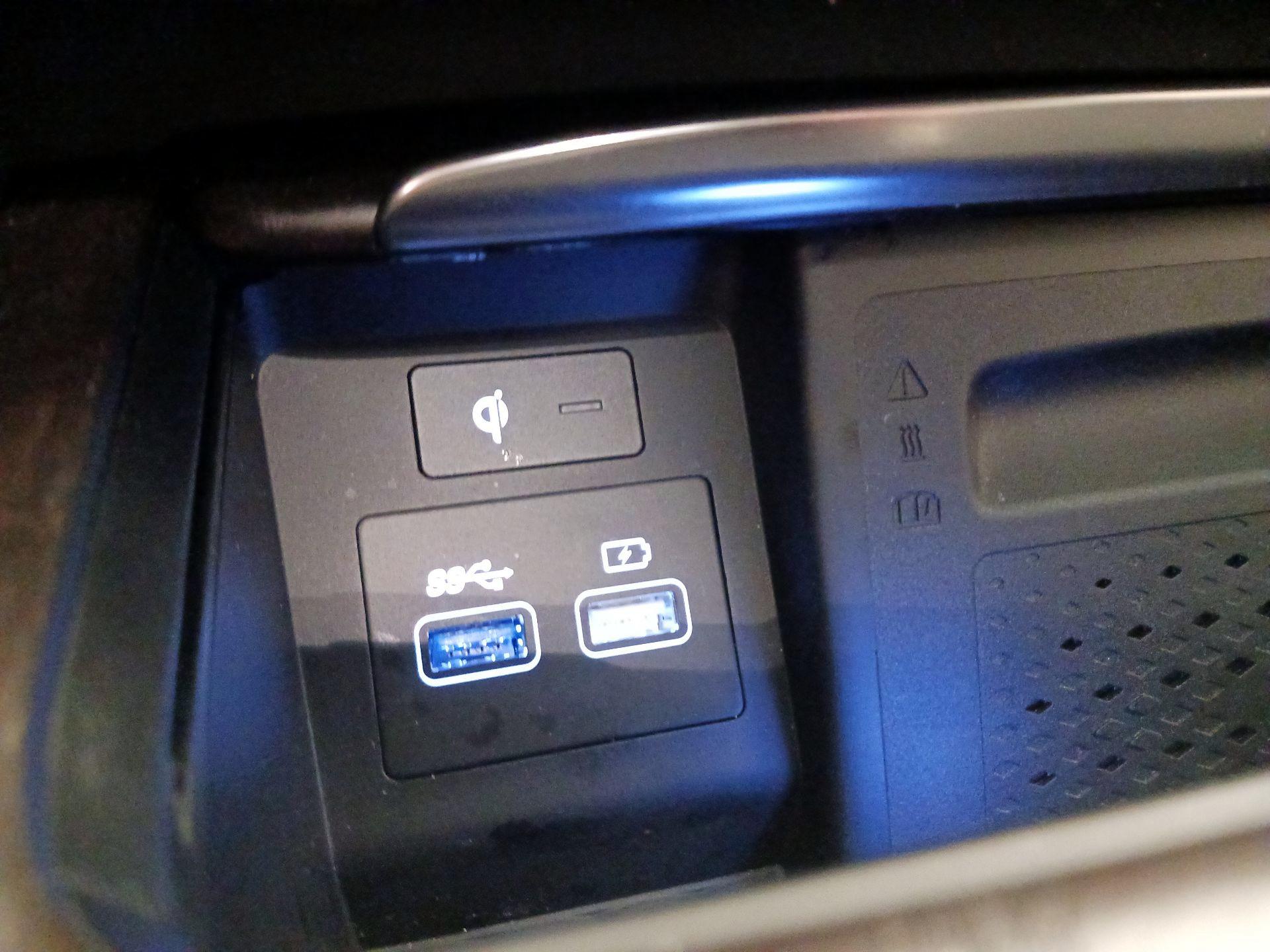 Thumbnail: 2024 Genesis GV80 - 19