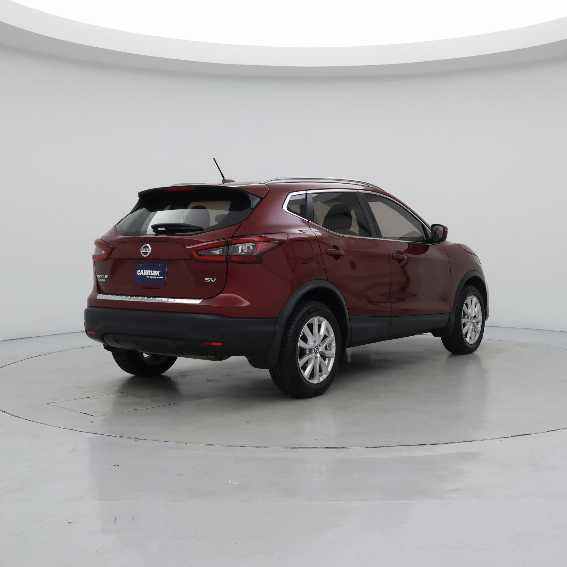Thumbnail: 2022 Nissan Rogue Sport - 8