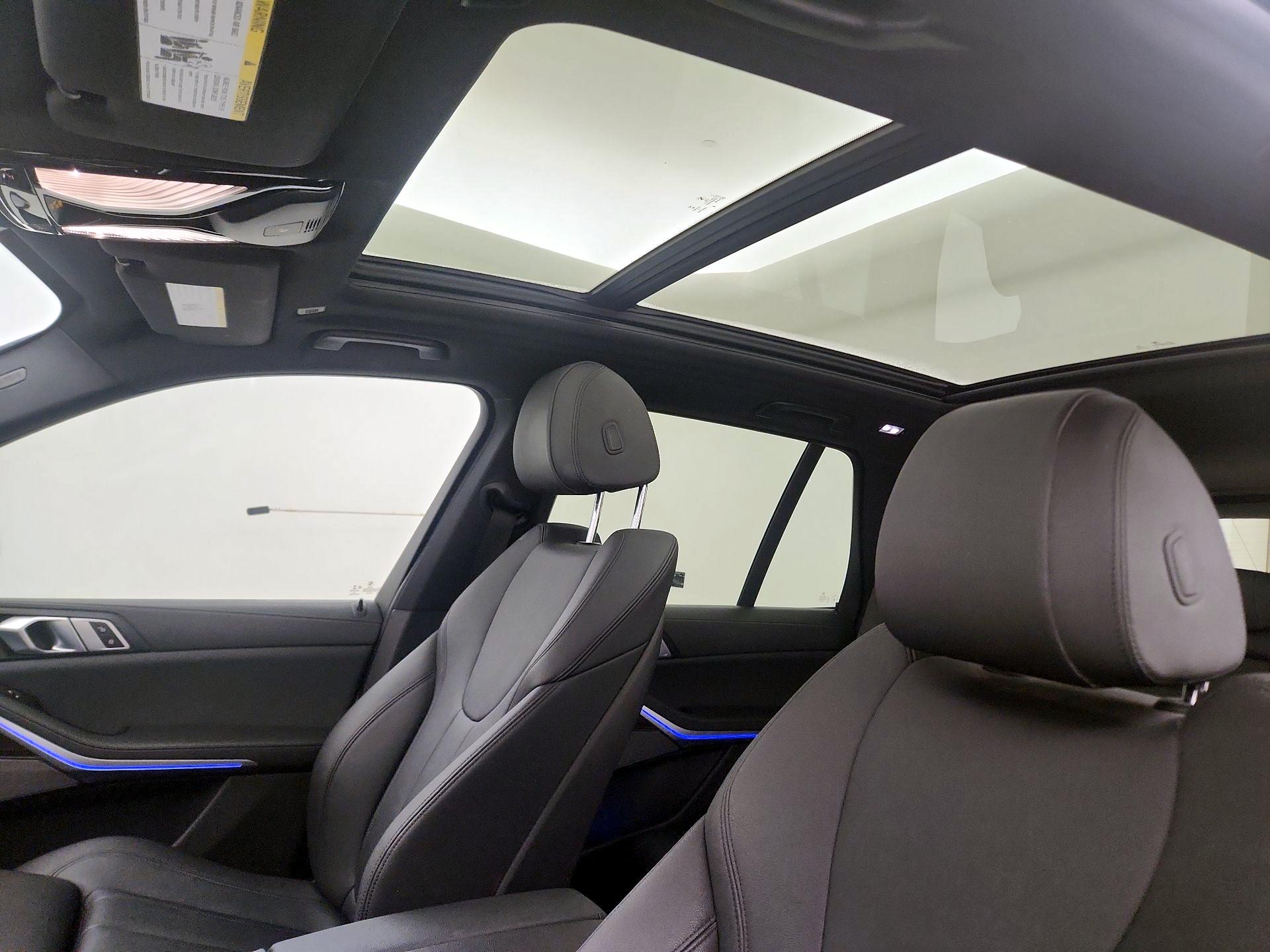 Thumbnail: 2020 BMW X5 - 20