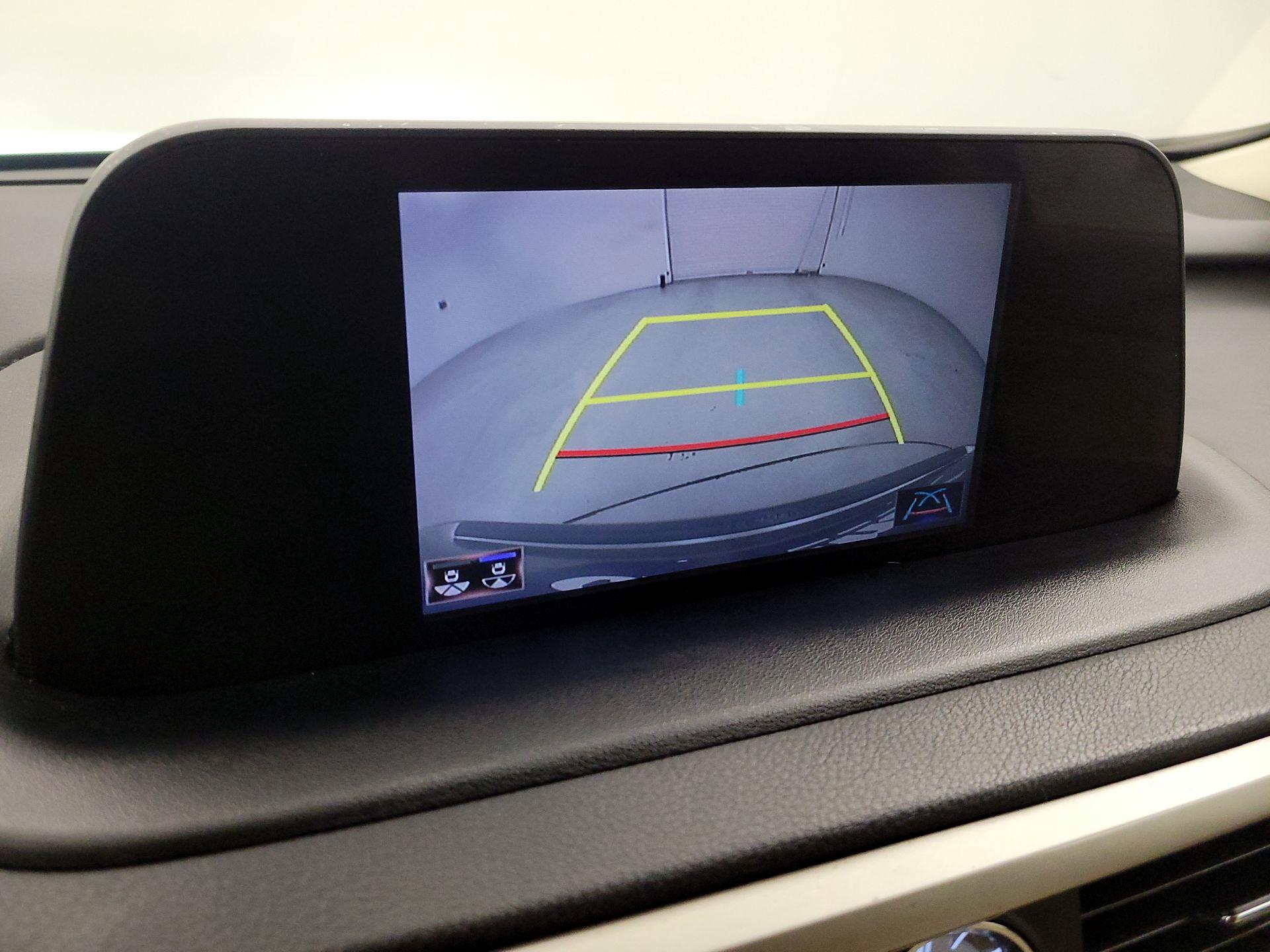 Thumbnail: 2021 Lexus RX - 14