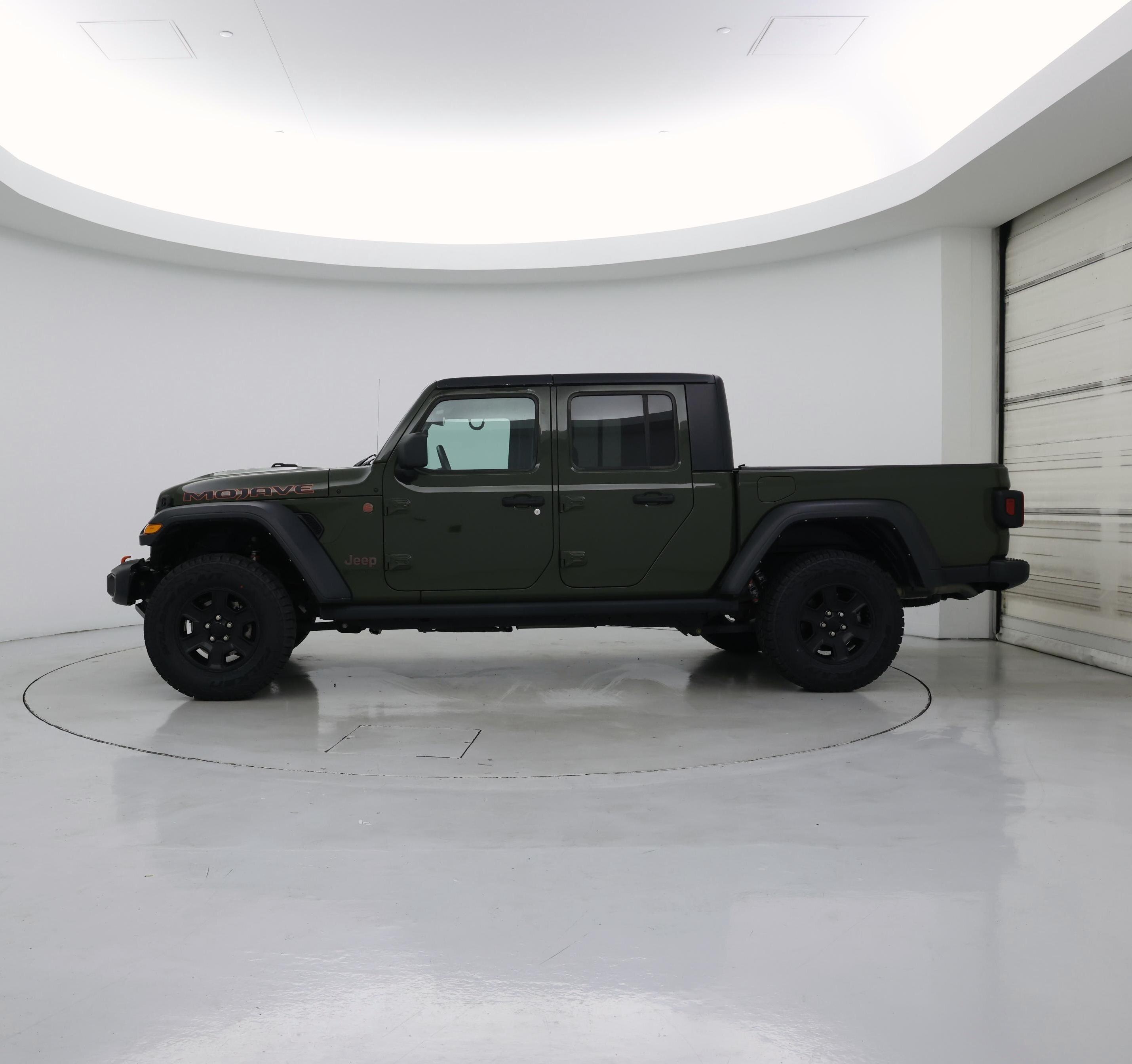 Thumbnail: 2021 Jeep Gladiator - 3