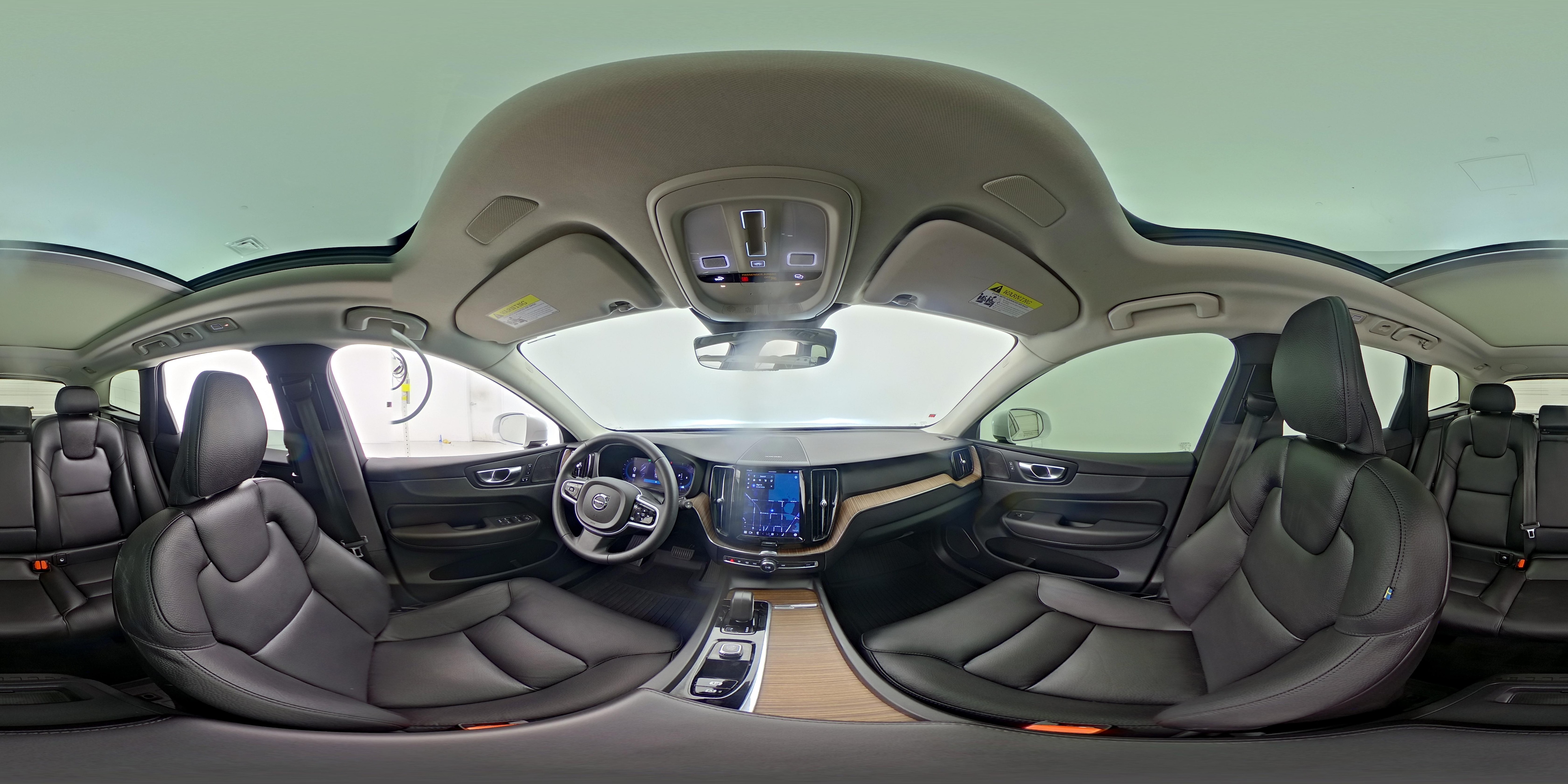 2023 Volvo XC60 Plus - Photo 26