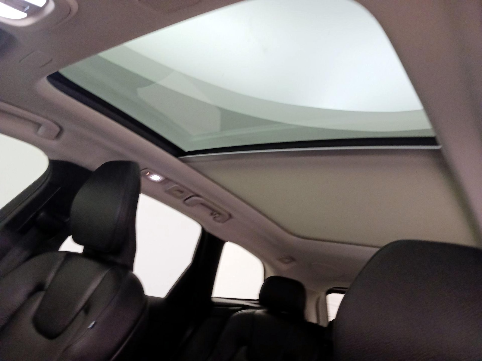 2023 Volvo XC60 Plus - Photo 21