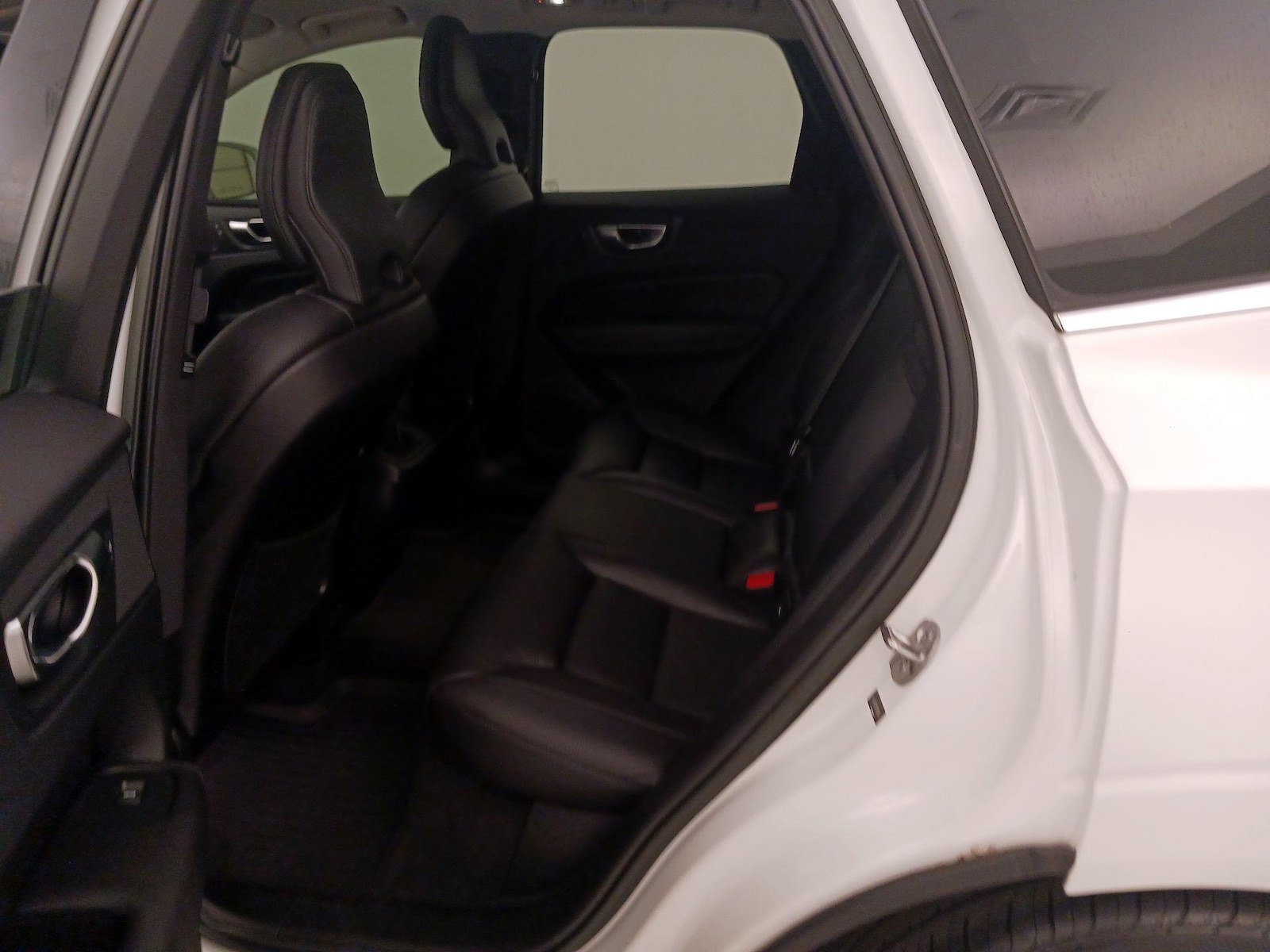 2023 Volvo XC60 Plus - Photo 22