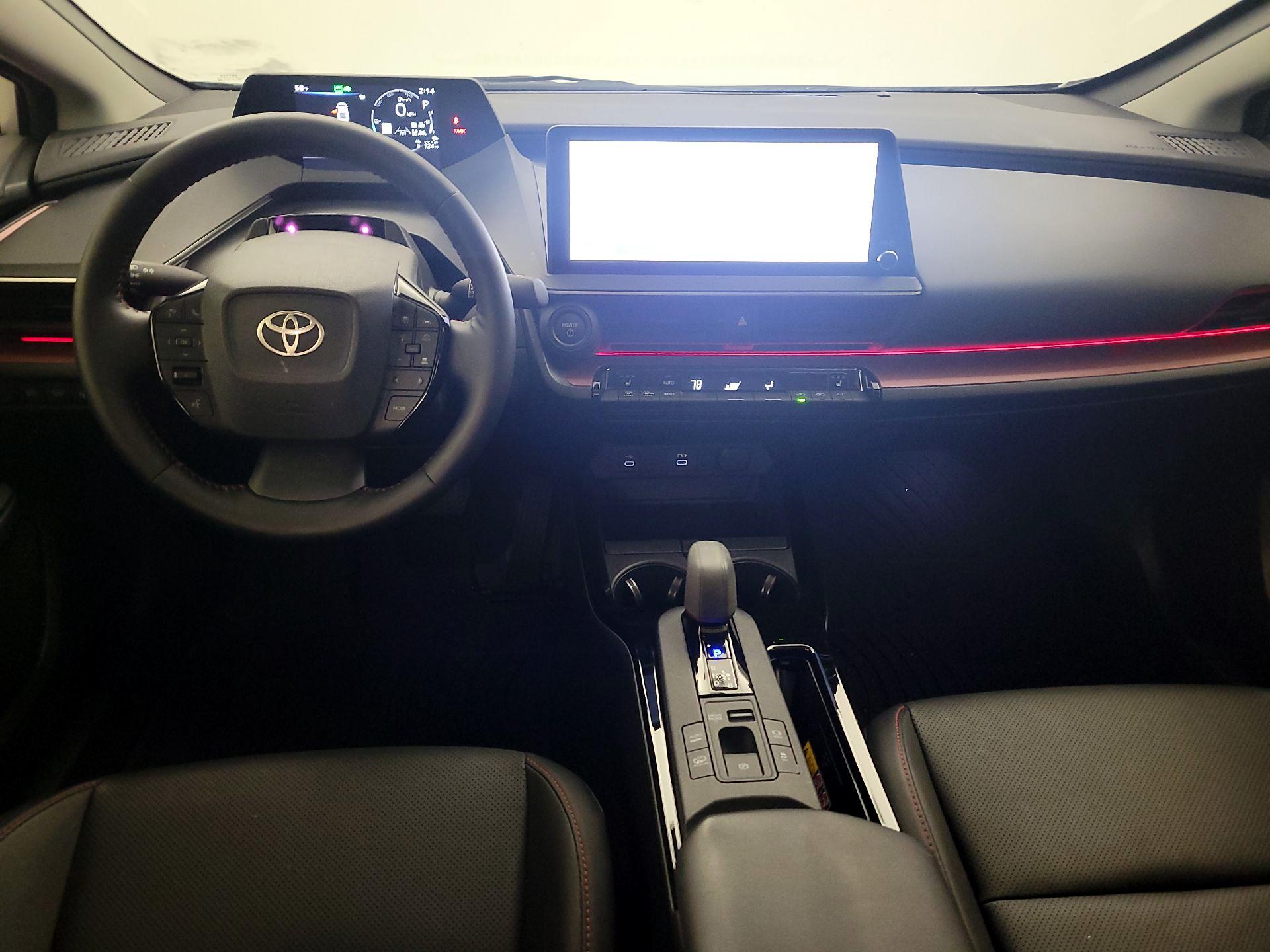 Thumbnail: 2024 Toyota Prius Prime - 9