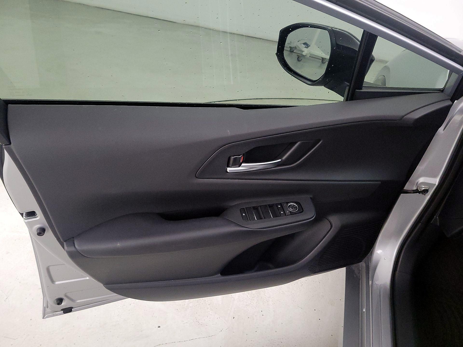 Thumbnail: 2024 Toyota Prius Prime - 12