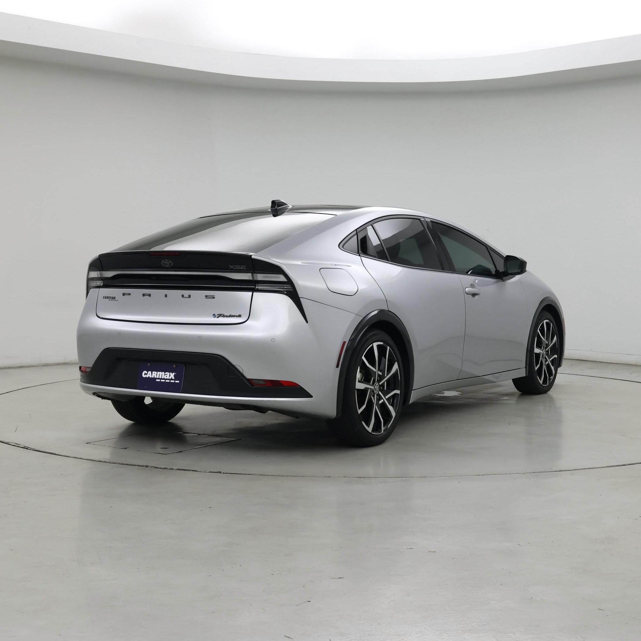 Thumbnail: 2024 Toyota Prius Prime - 8