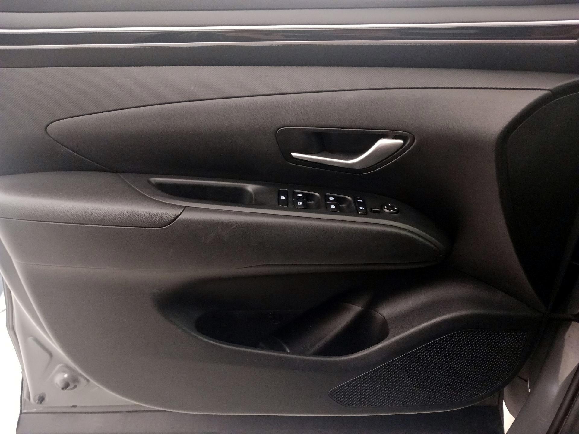 Thumbnail: 2023 Hyundai Santa Cruz - 12