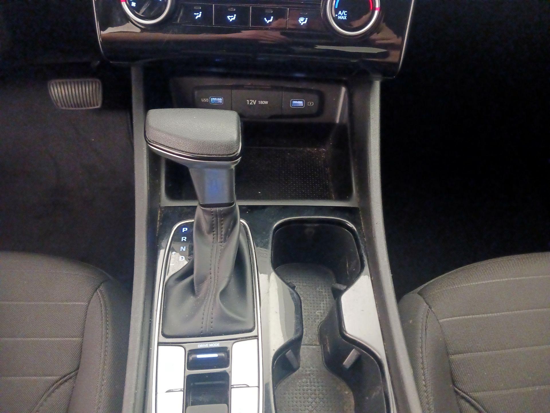 Thumbnail: 2023 Hyundai Santa Cruz - 17