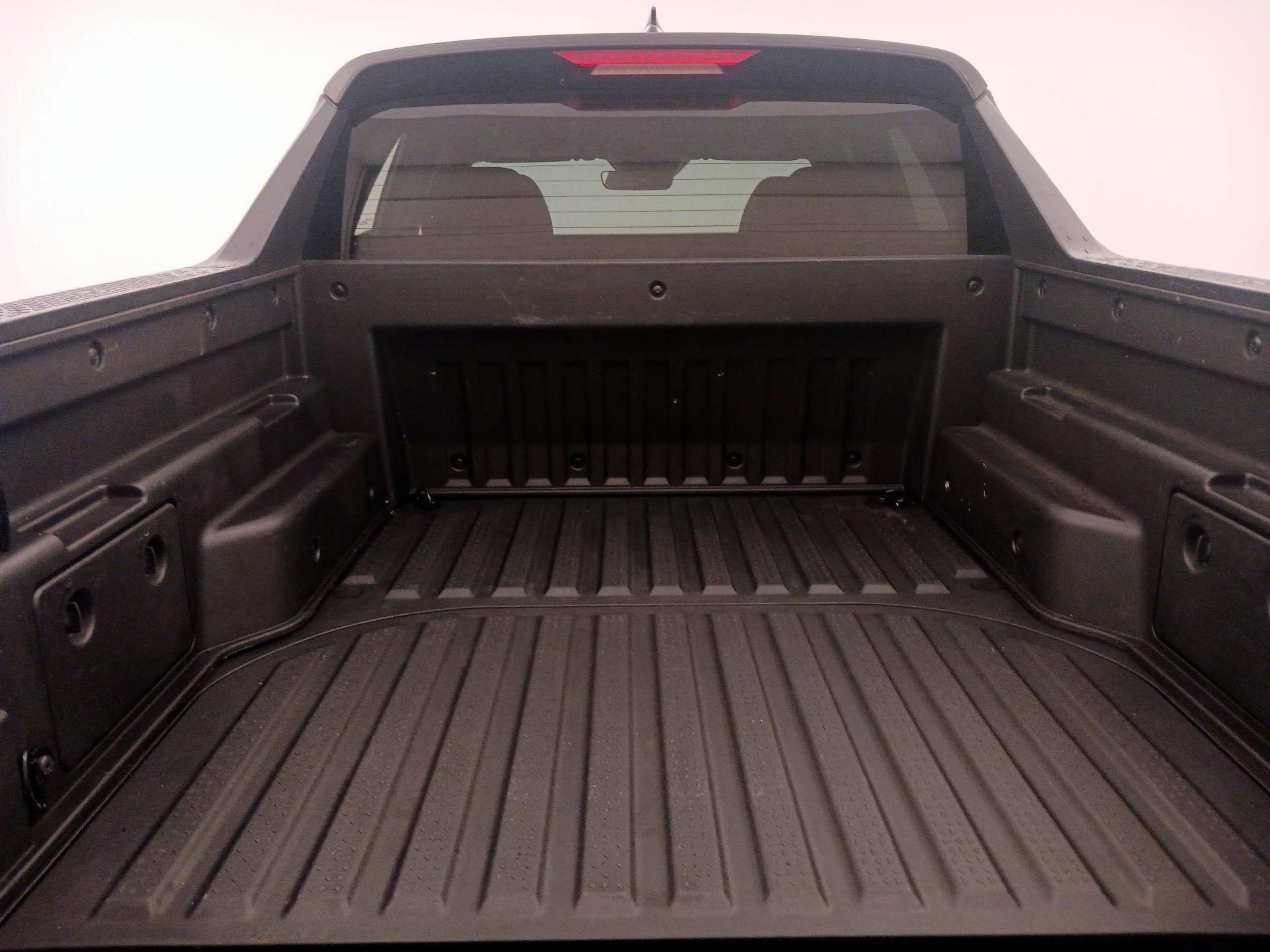 Thumbnail: 2023 Hyundai Santa Cruz - 20