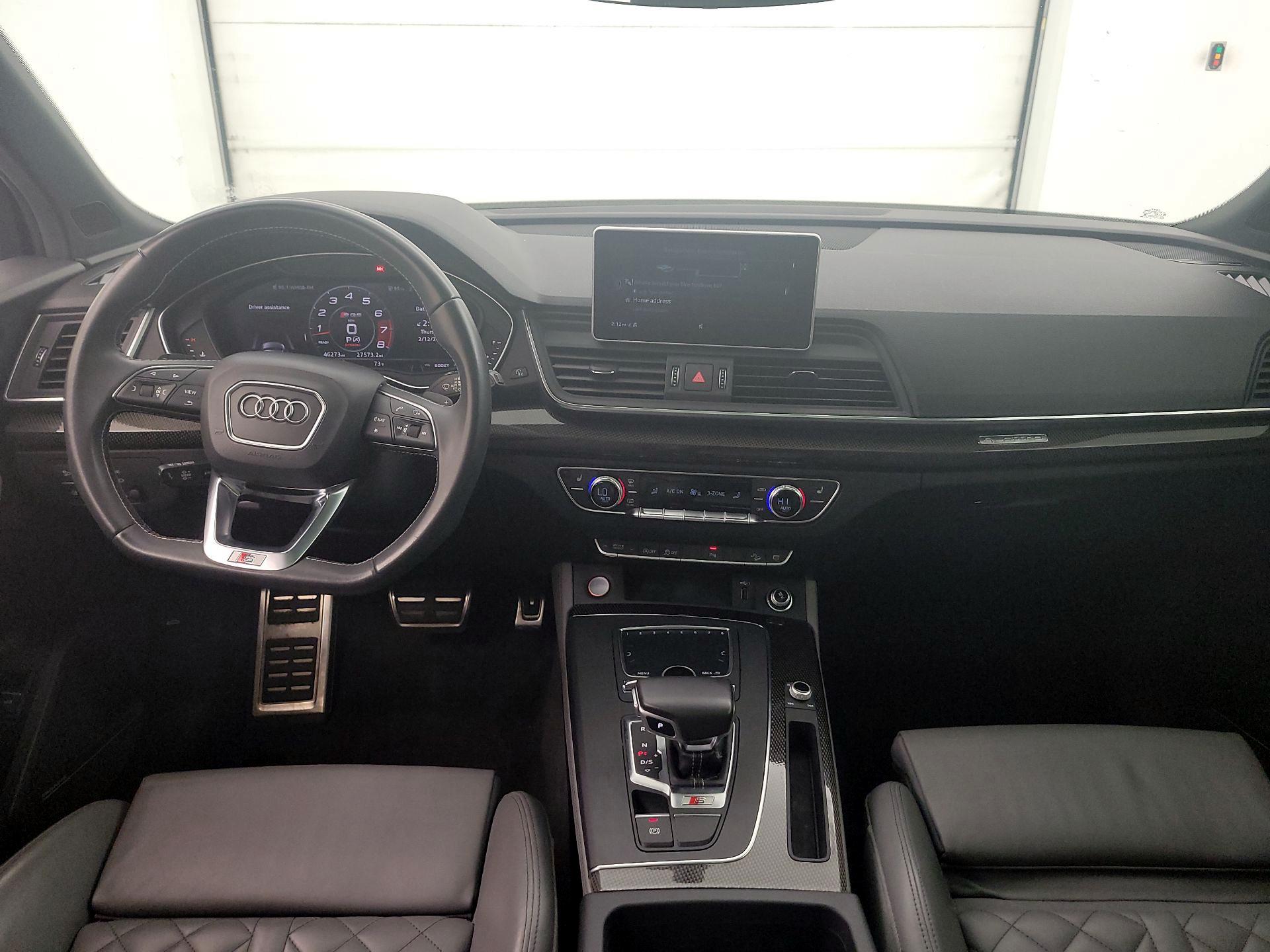 Thumbnail: 2020 Audi SQ5 - 9