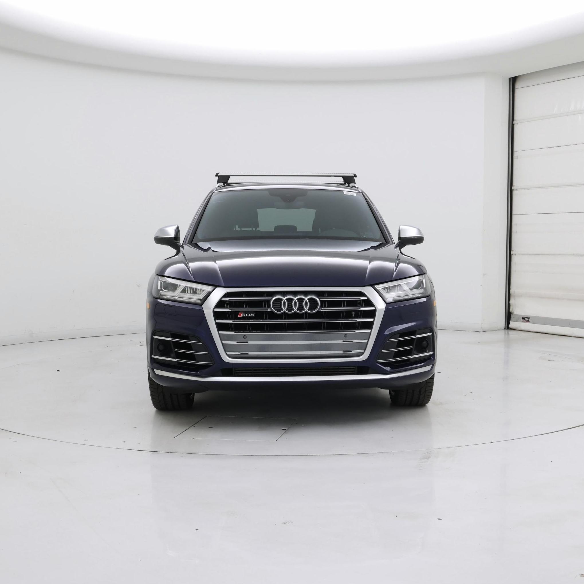 Thumbnail: 2020 Audi SQ5 - 5