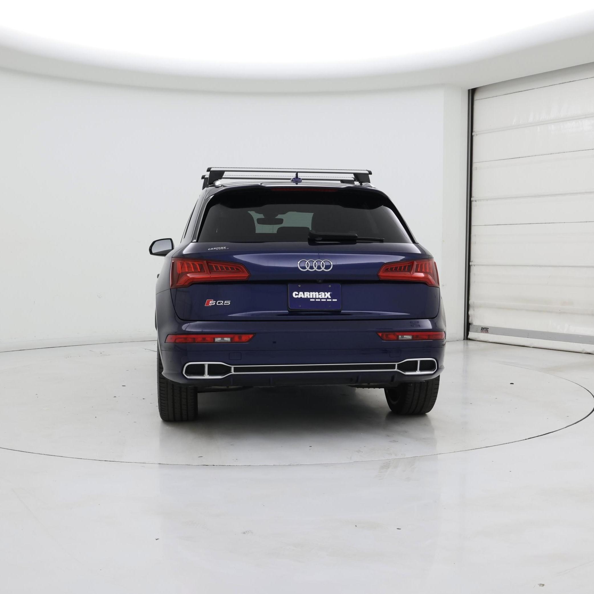 Thumbnail: 2020 Audi SQ5 - 6