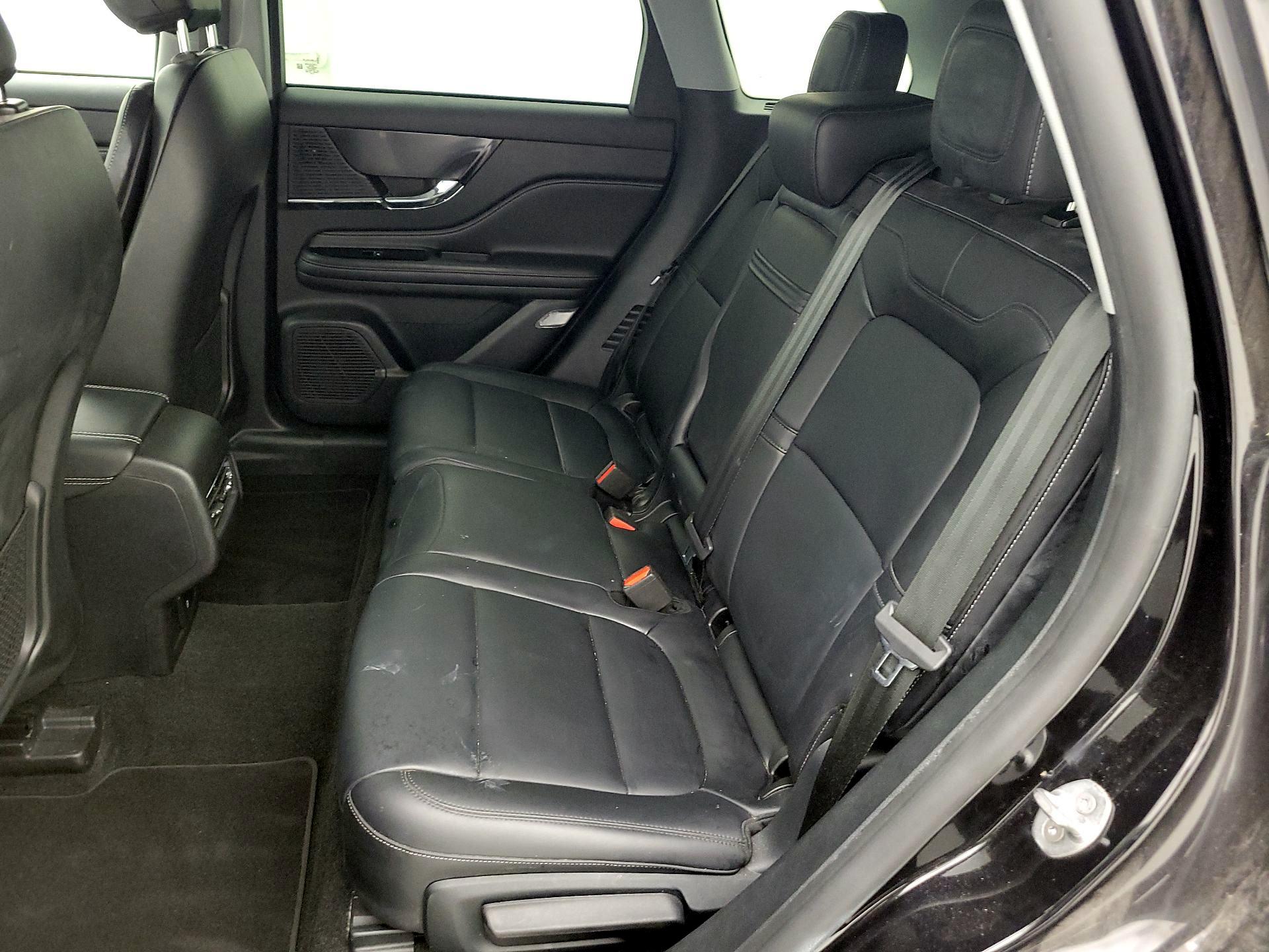 Thumbnail: 2022 Lincoln Corsair - 19