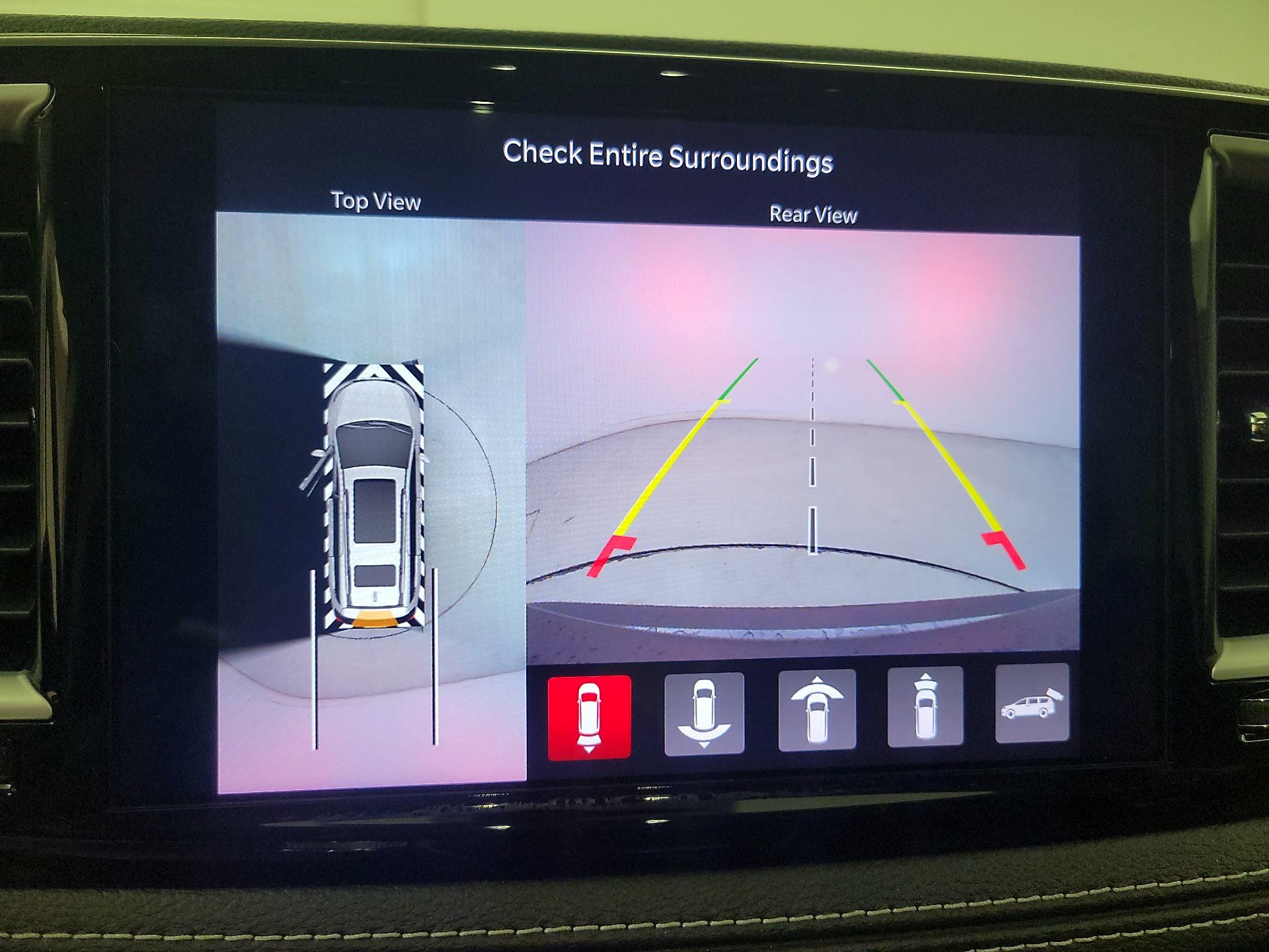 Thumbnail: 2023 Chrysler Pacifica - 14