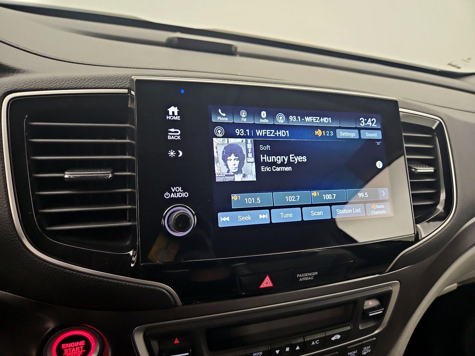 Thumbnail: 2022 Honda Pilot - 15