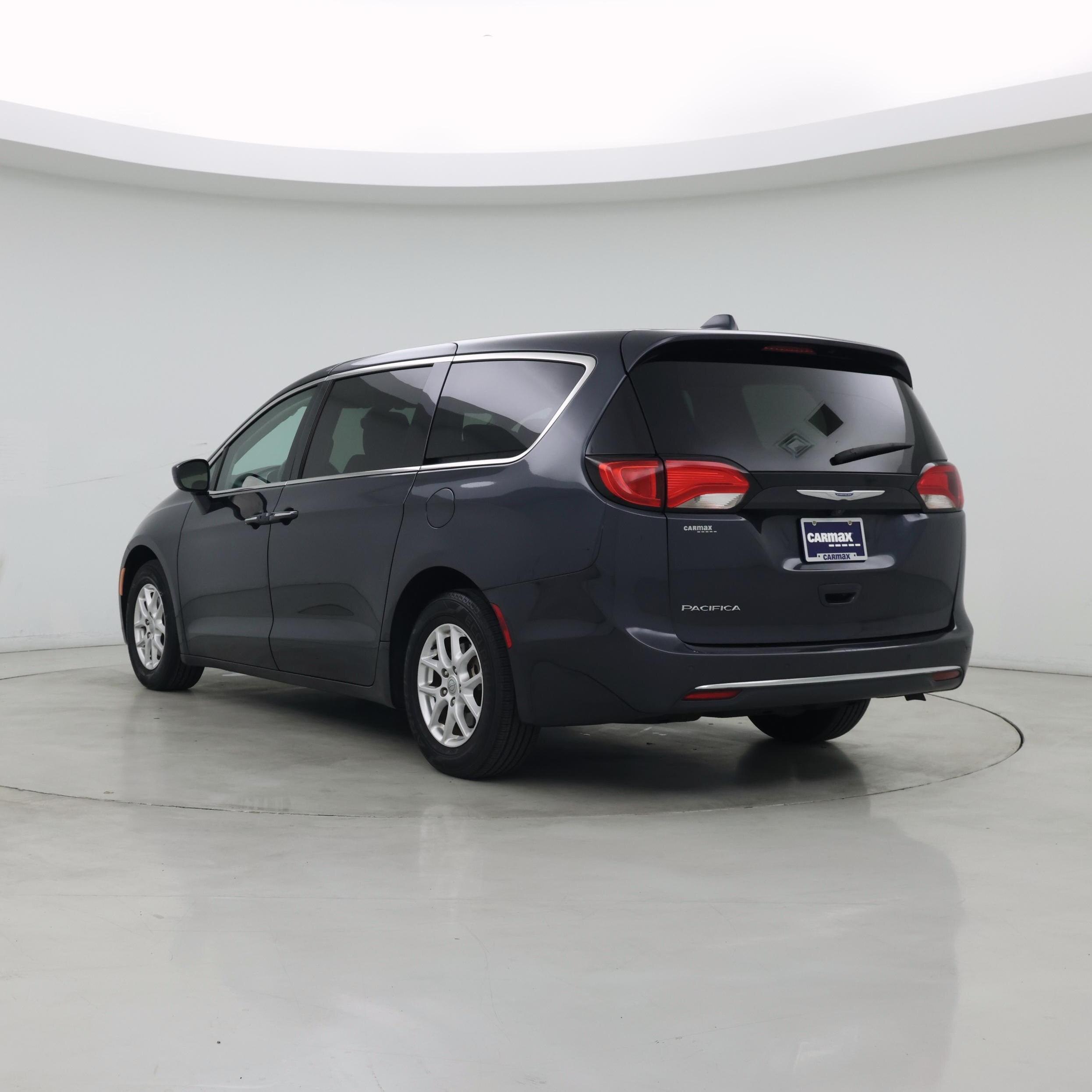 Thumbnail: 2020 Chrysler Pacifica - 2