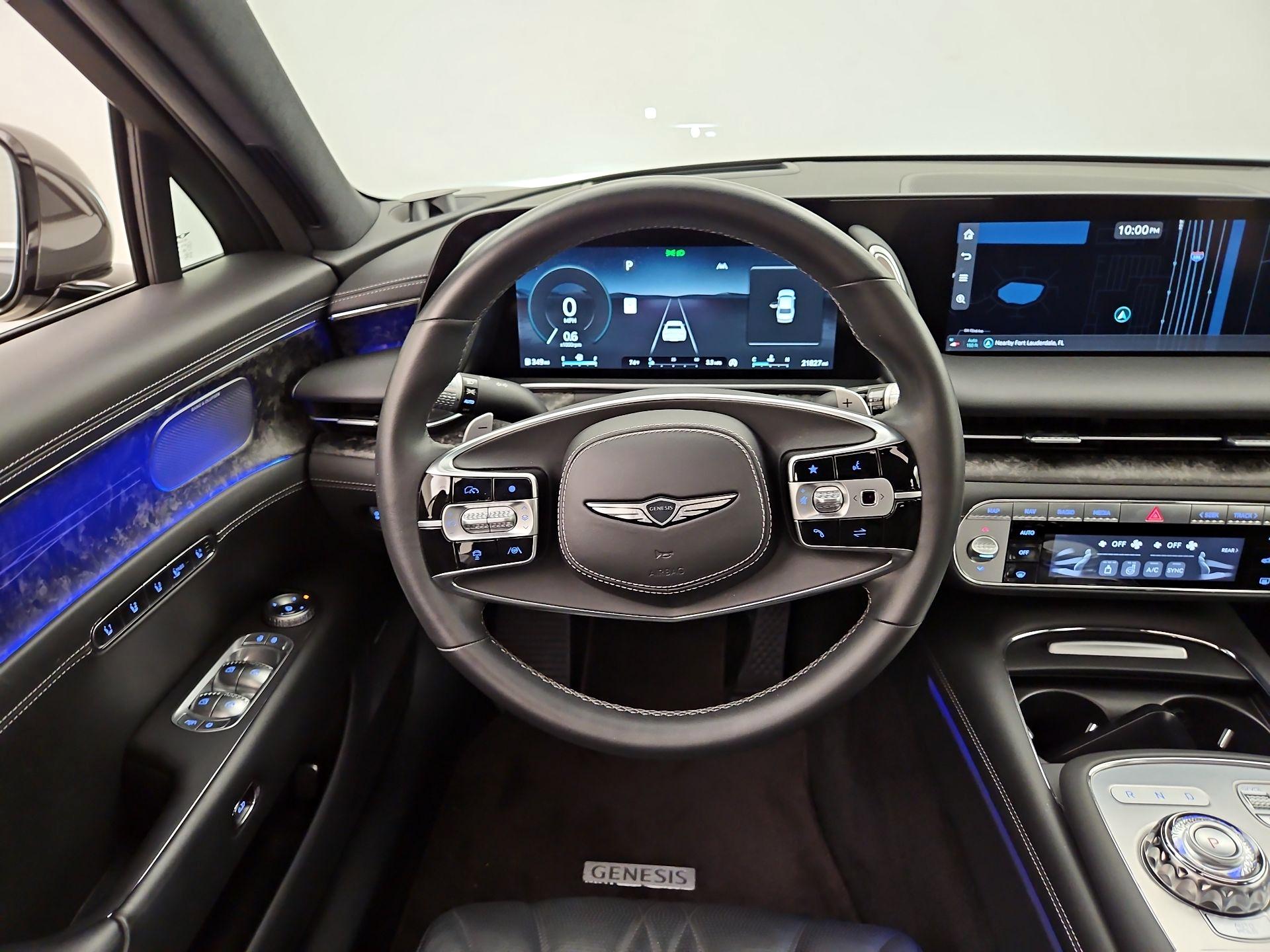 Thumbnail: 2023 Genesis G90 - 10