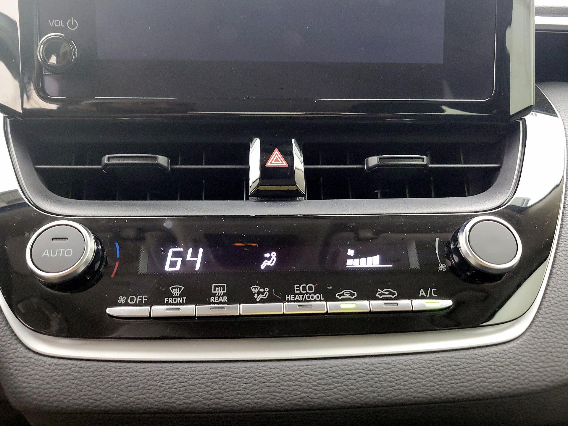 Thumbnail: 2024 Toyota Corolla - 16