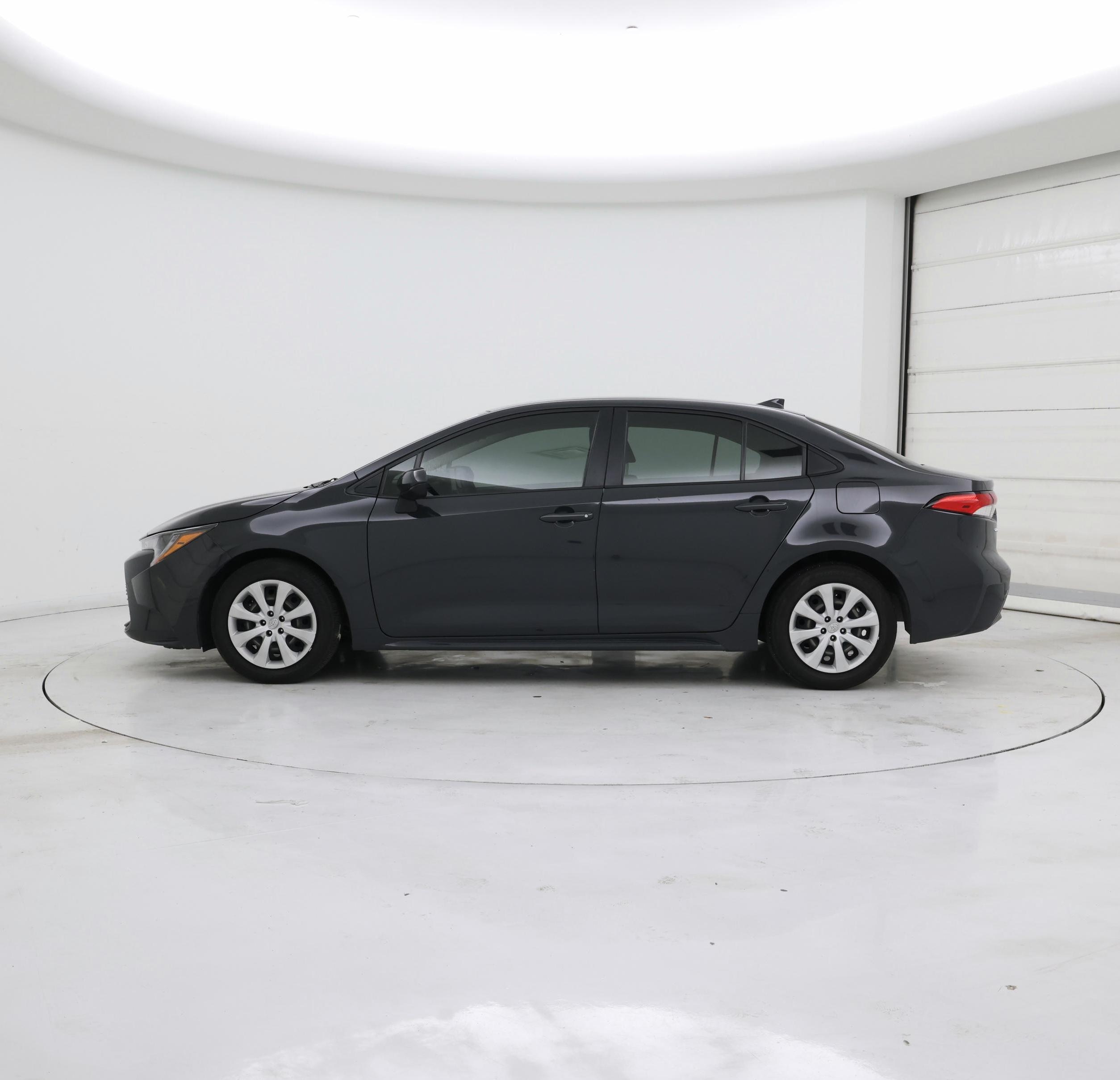 Thumbnail: 2024 Toyota Corolla - 3